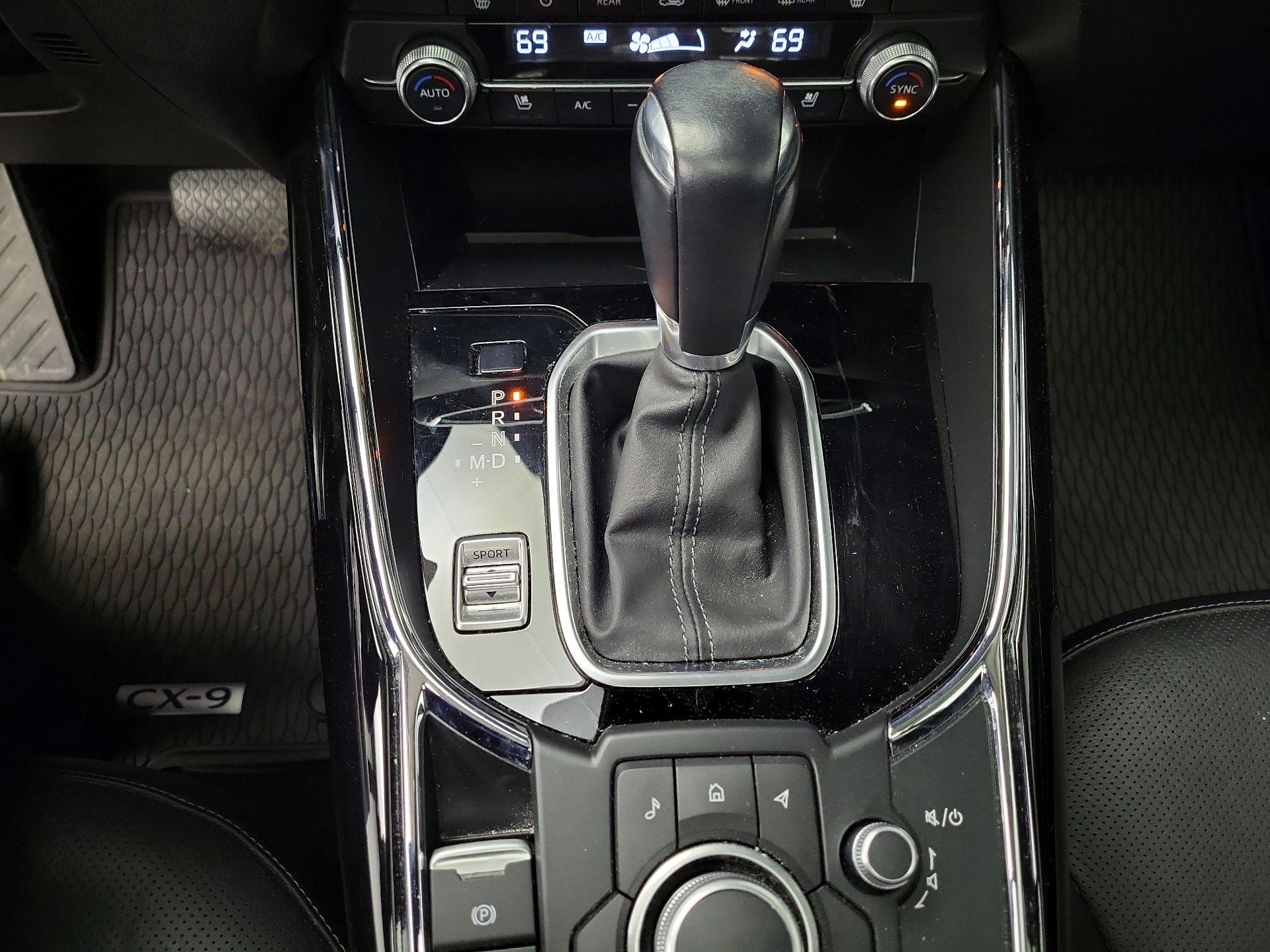 Thumbnail: 2023 Mazda CX-9 - 18