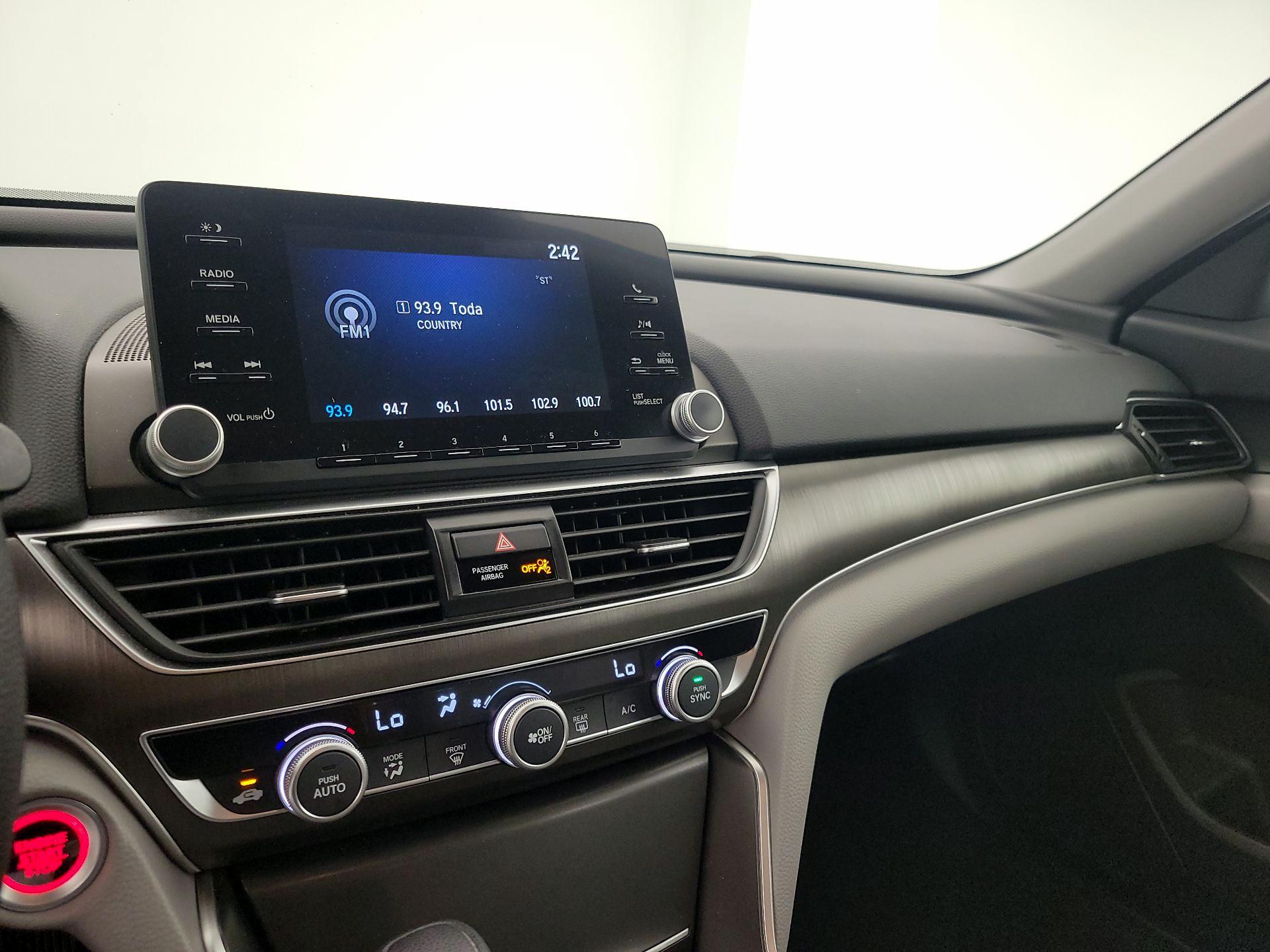 Thumbnail: 2019 Honda Accord - 15