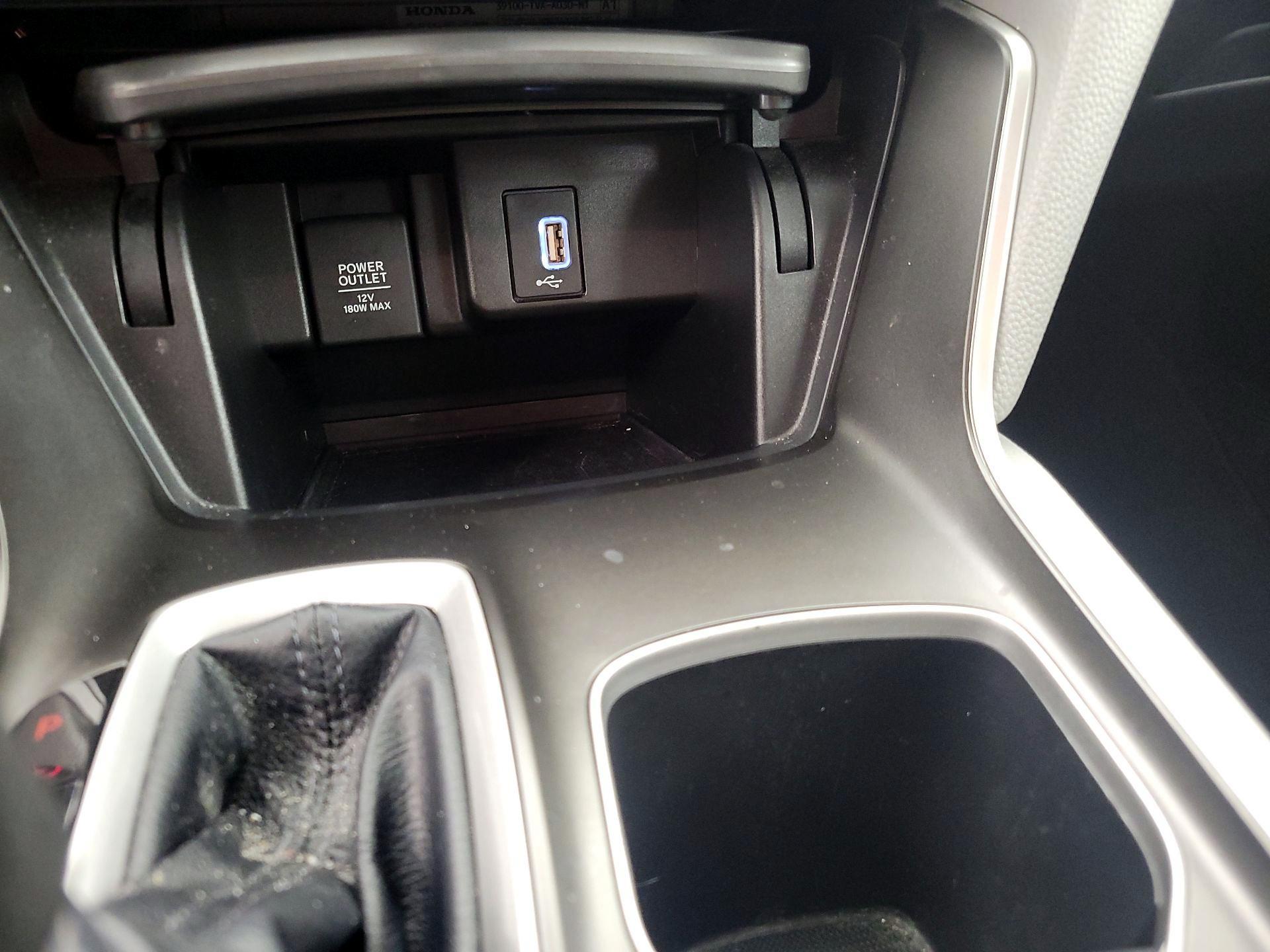 Thumbnail: 2019 Honda Accord - 18