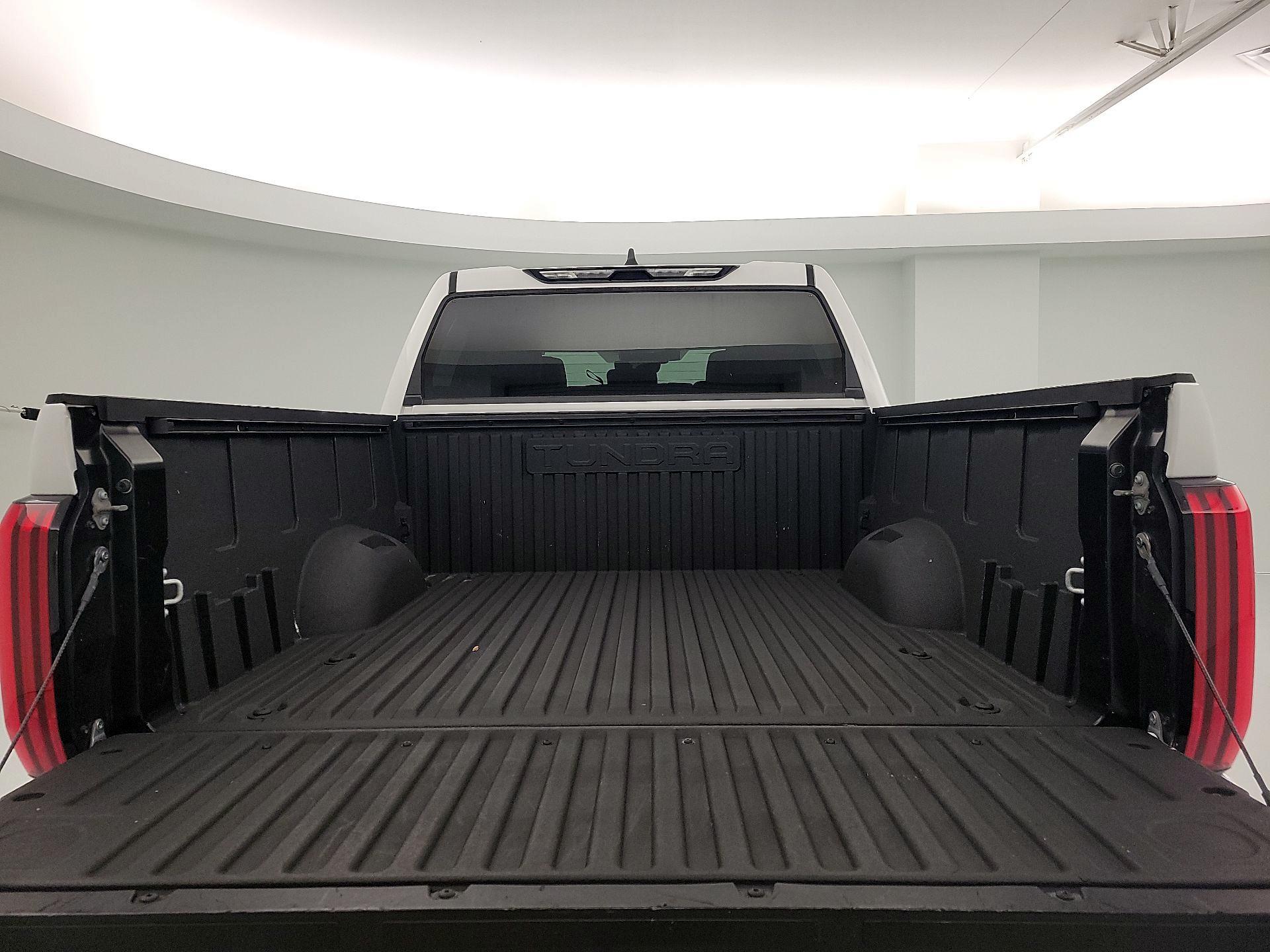 Thumbnail: 2024 Toyota Tundra - 20
