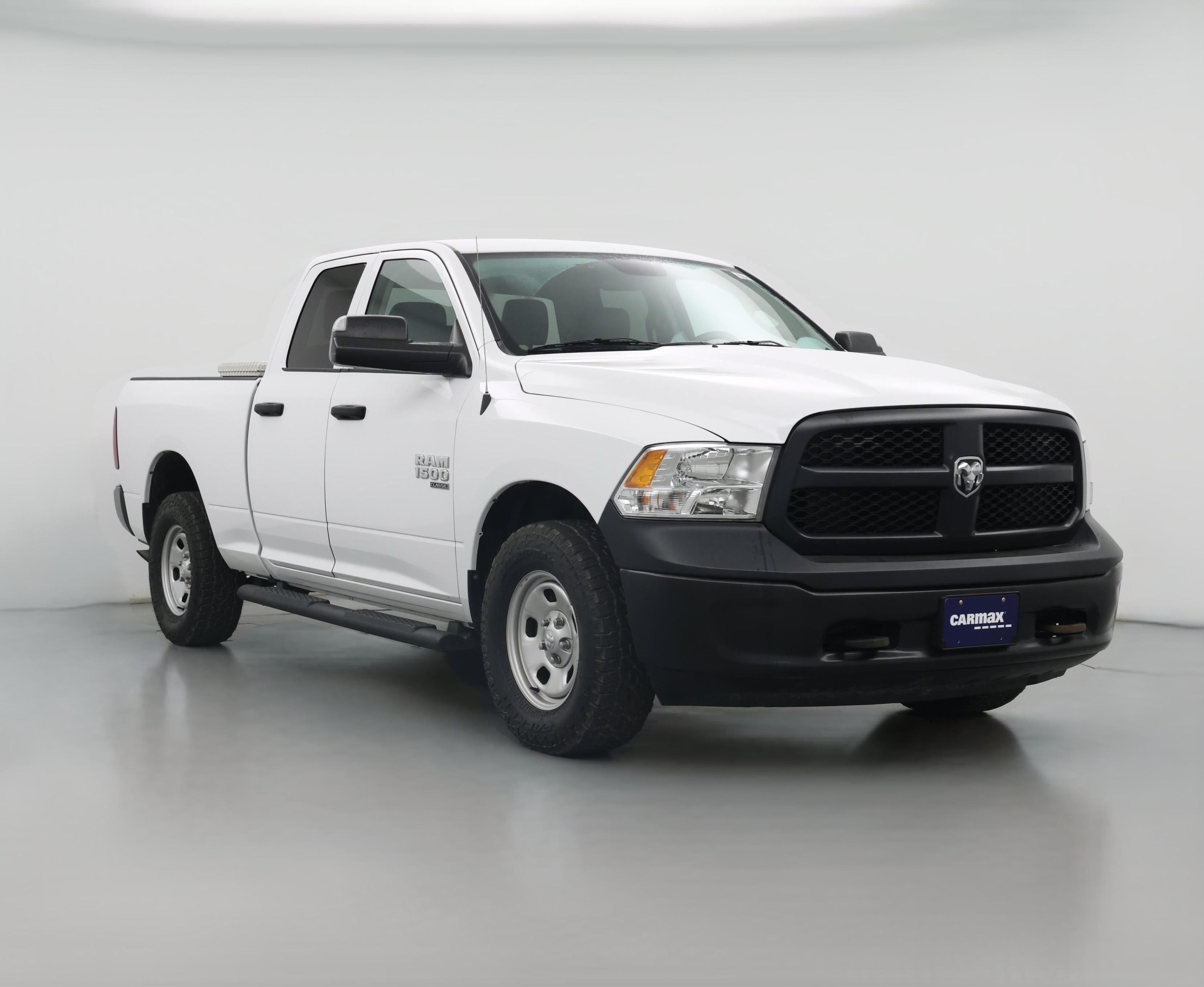 Thumbnail: 2022 RAM 1500 Classic - 1