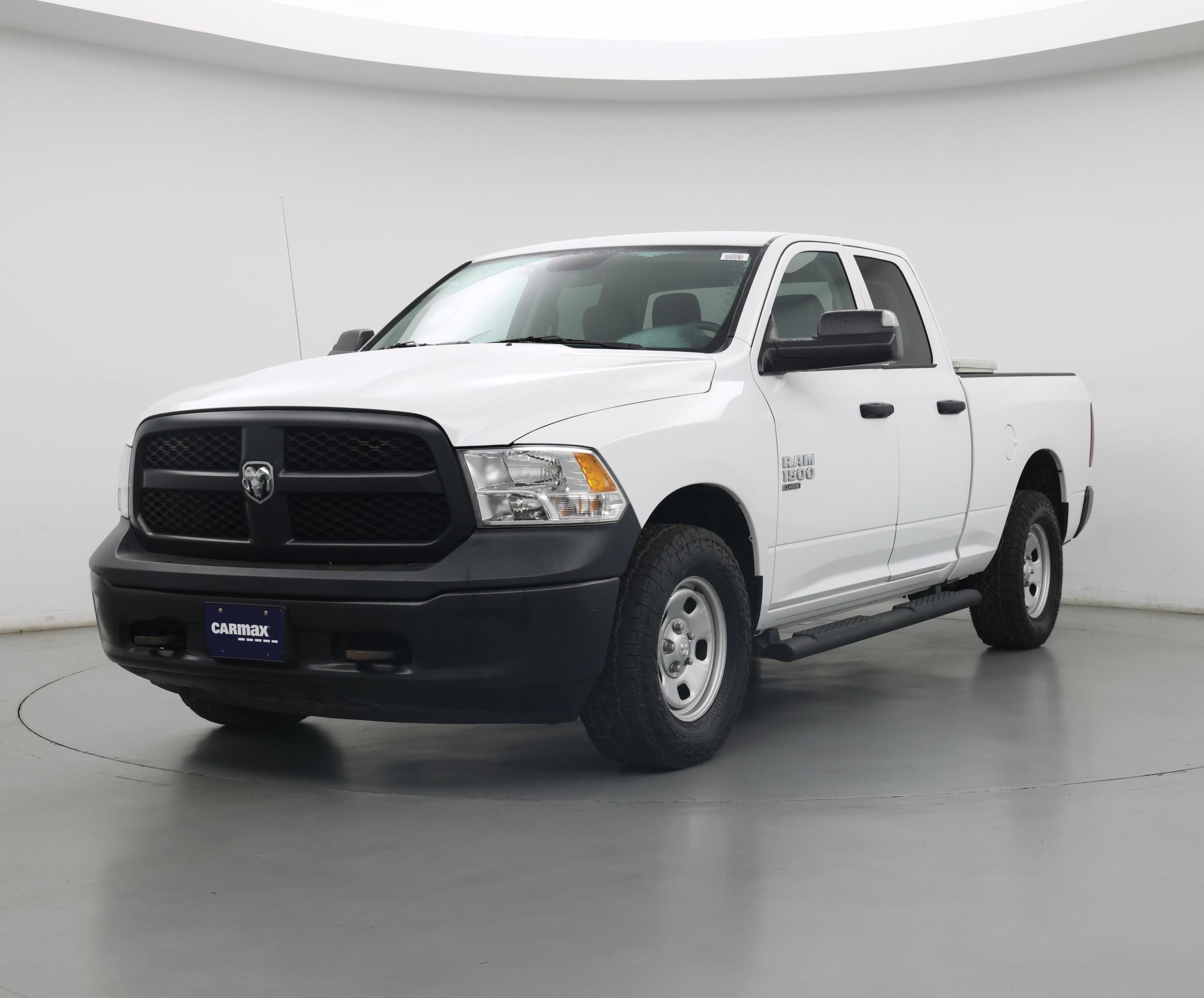 Thumbnail: 2022 RAM 1500 Classic - 4
