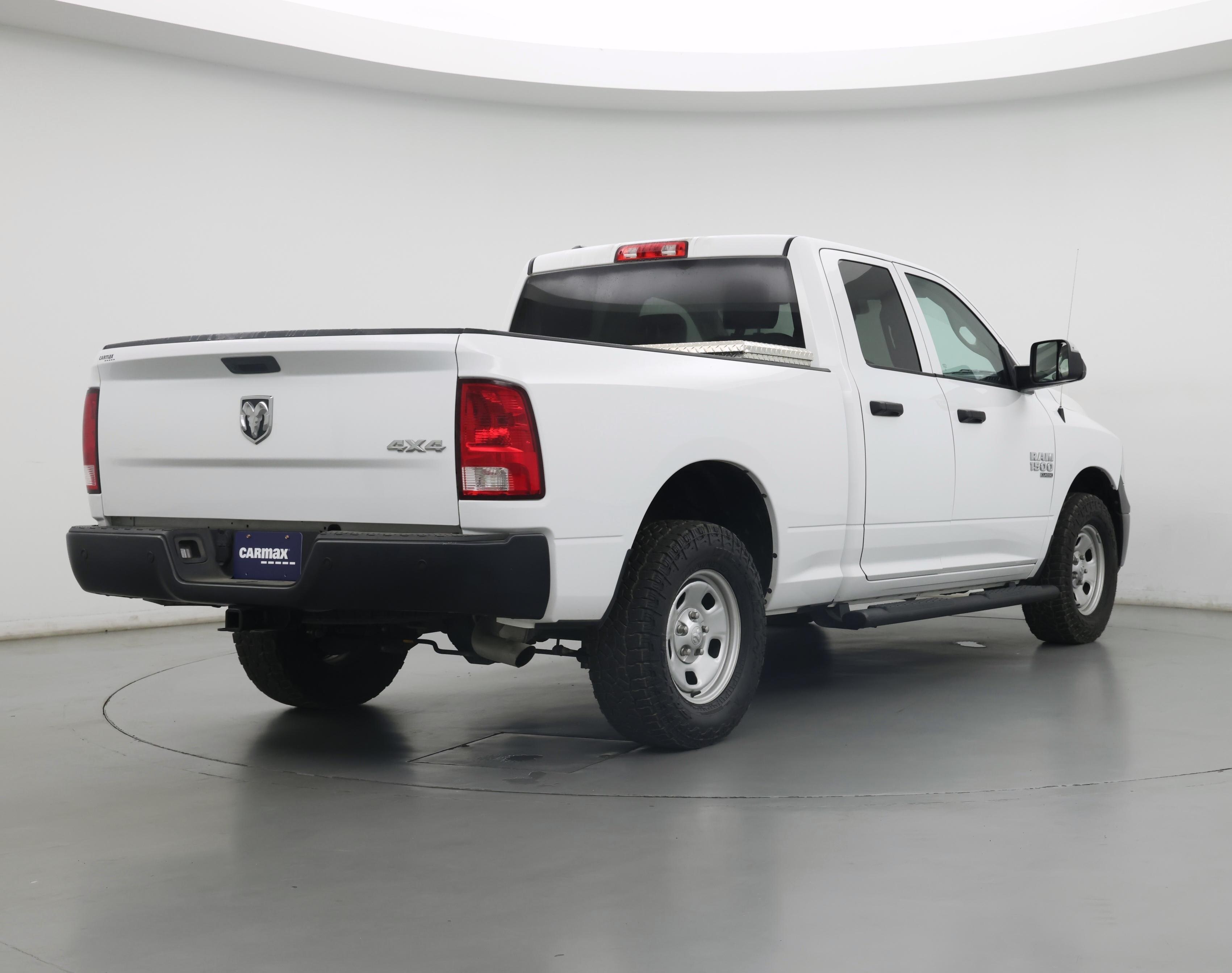 Thumbnail: 2022 RAM 1500 Classic - 8