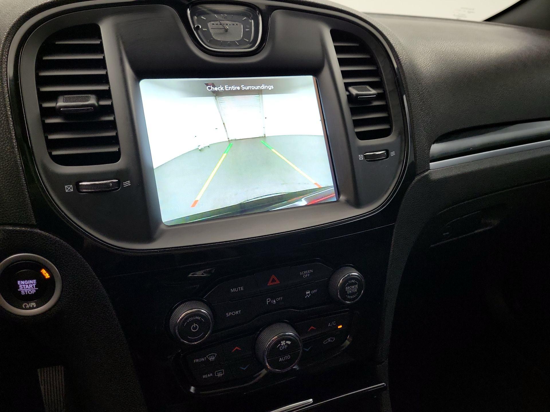 Thumbnail: 2023 Chrysler 300 - 15