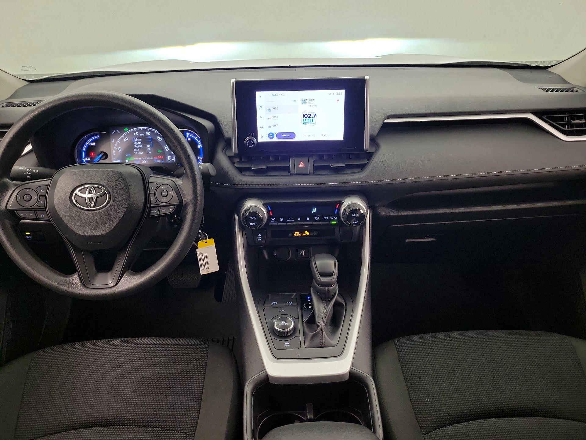 Thumbnail: 2024 Toyota RAV4 - 9