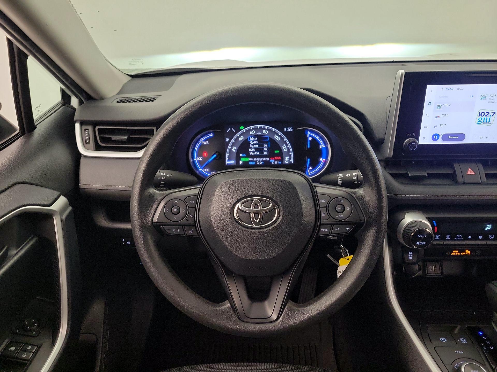 Thumbnail: 2024 Toyota RAV4 - 10