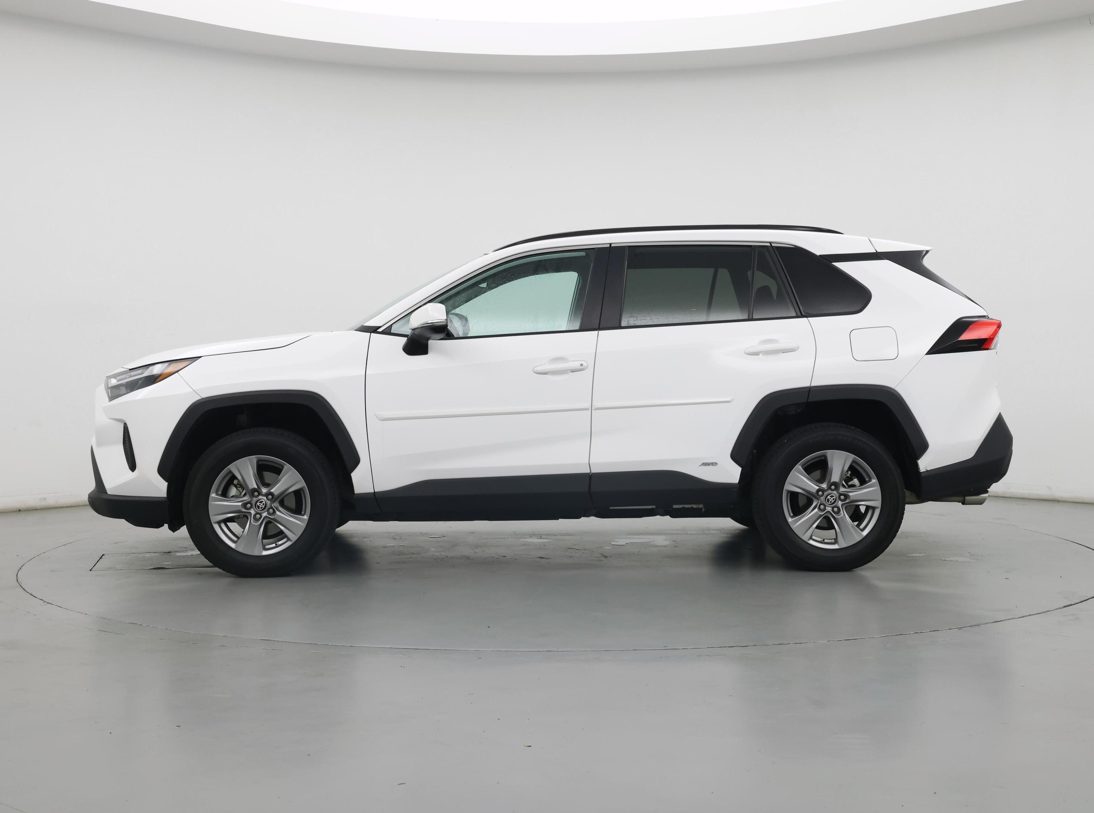 Thumbnail: 2024 Toyota RAV4 - 3