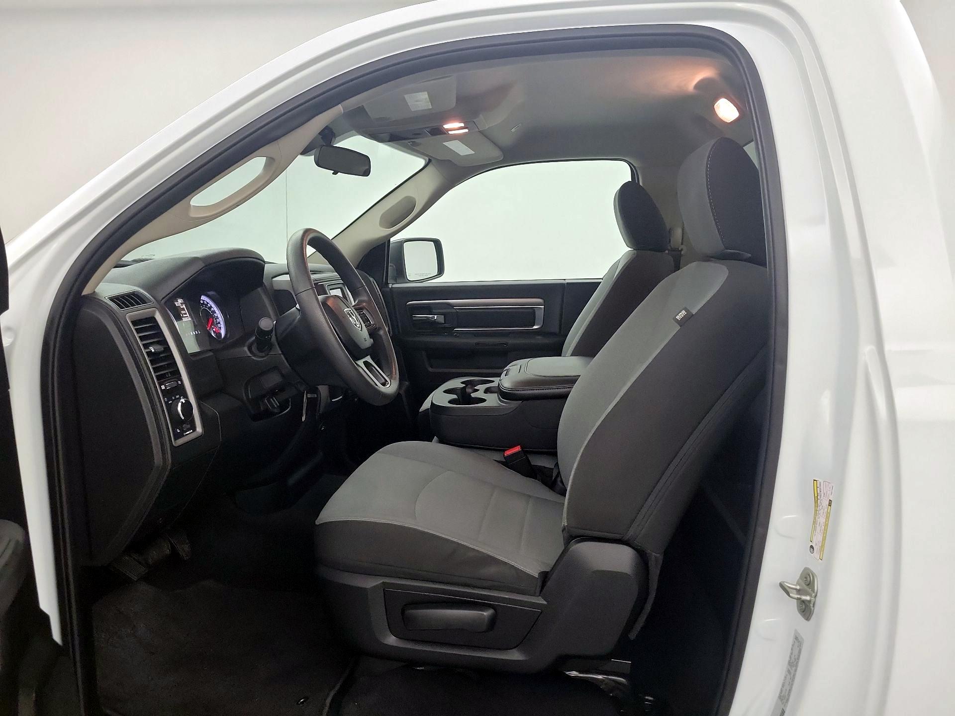 Thumbnail: 2023 RAM 1500 Classic - 11