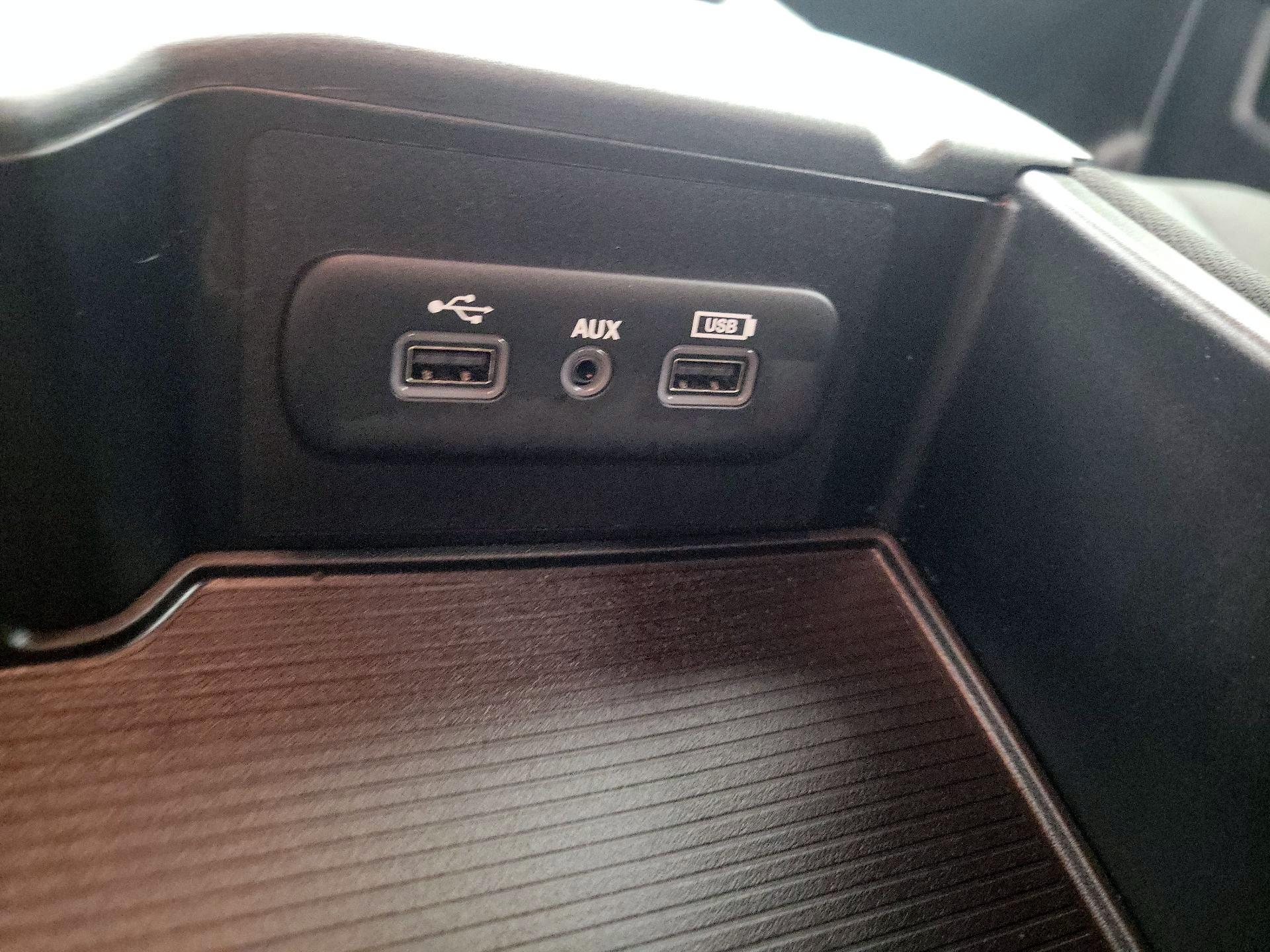 Thumbnail: 2023 RAM 1500 Classic - 18