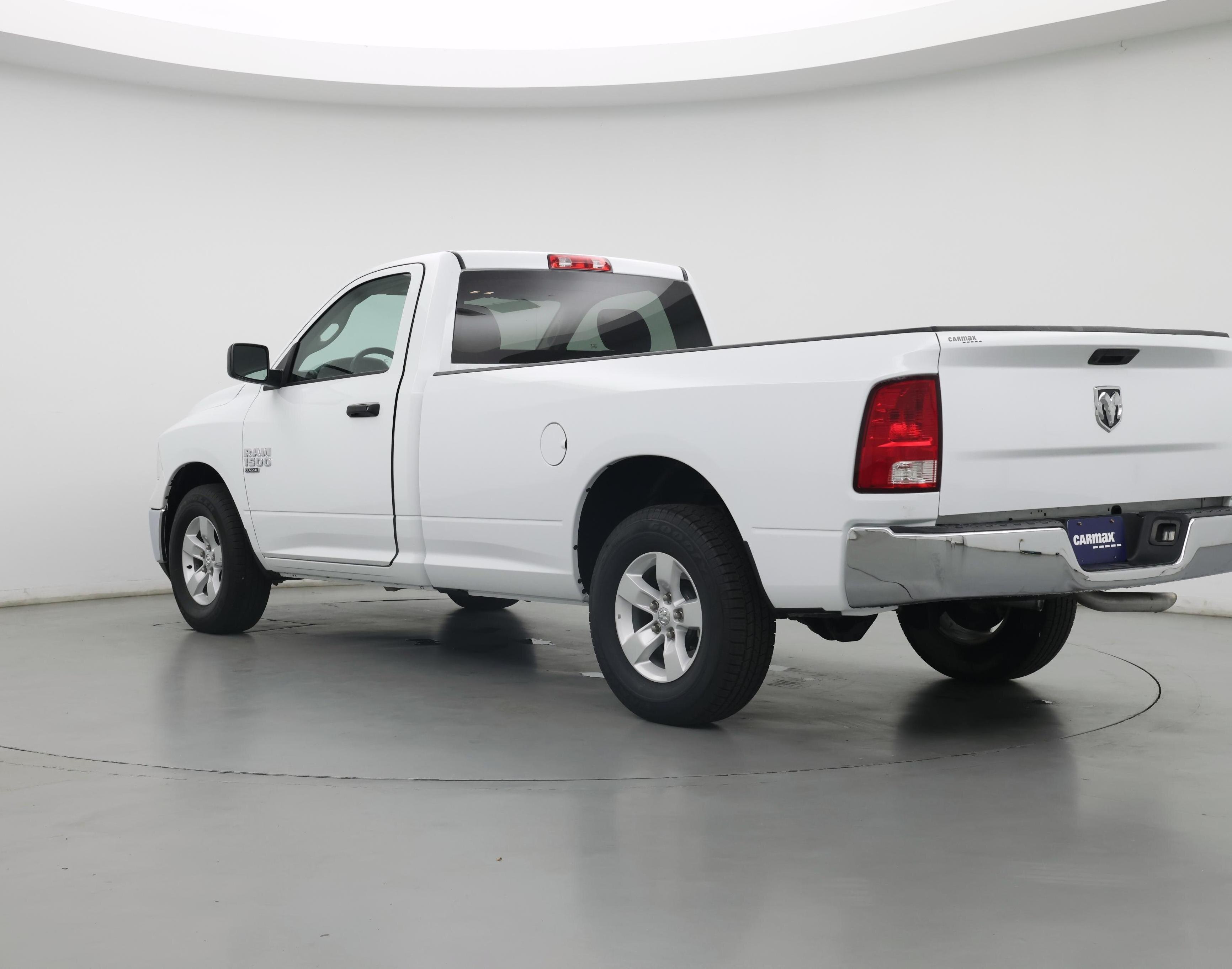 Thumbnail: 2023 RAM 1500 Classic - 2