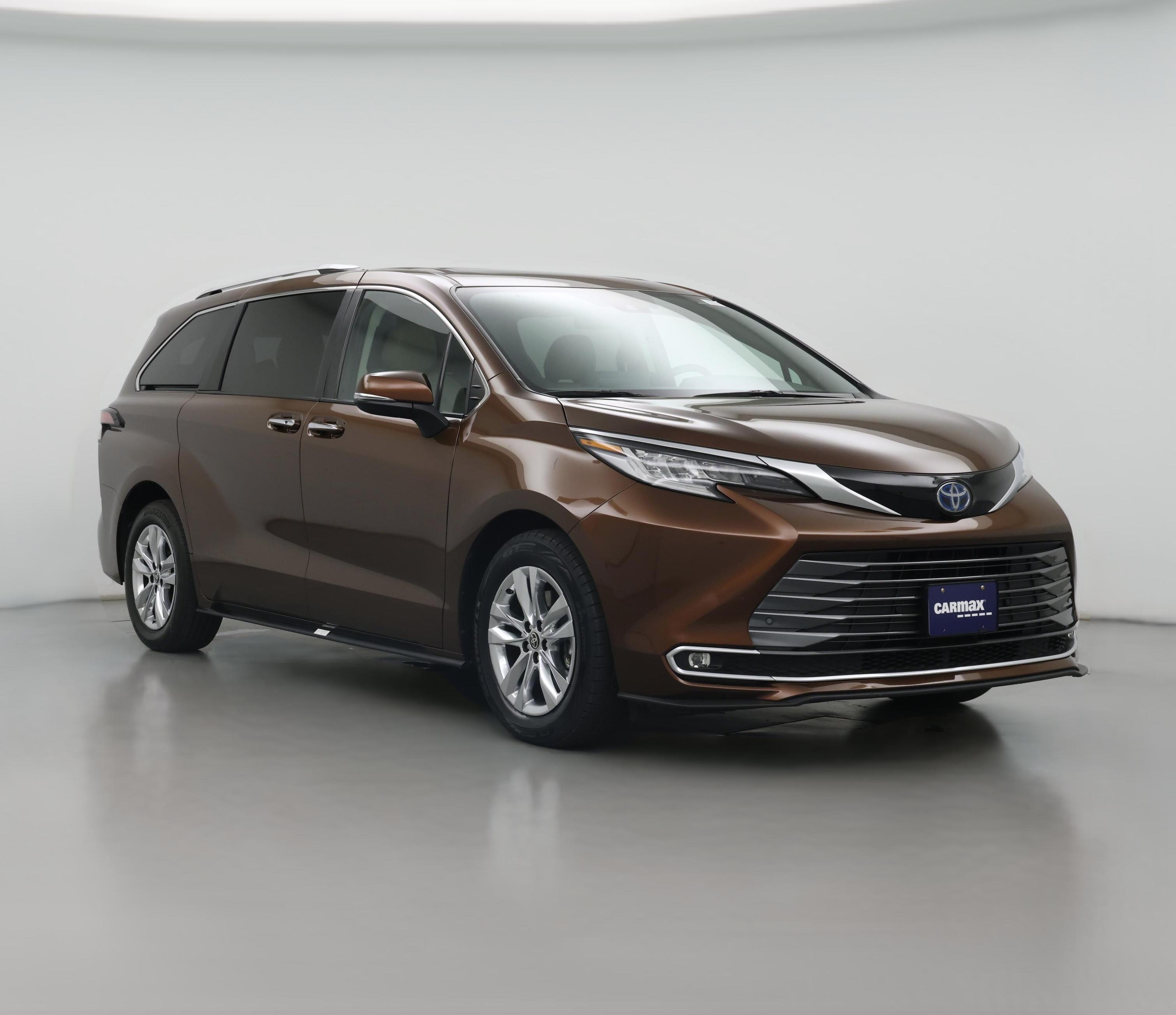 Thumbnail: 2022 Toyota Sienna - 1