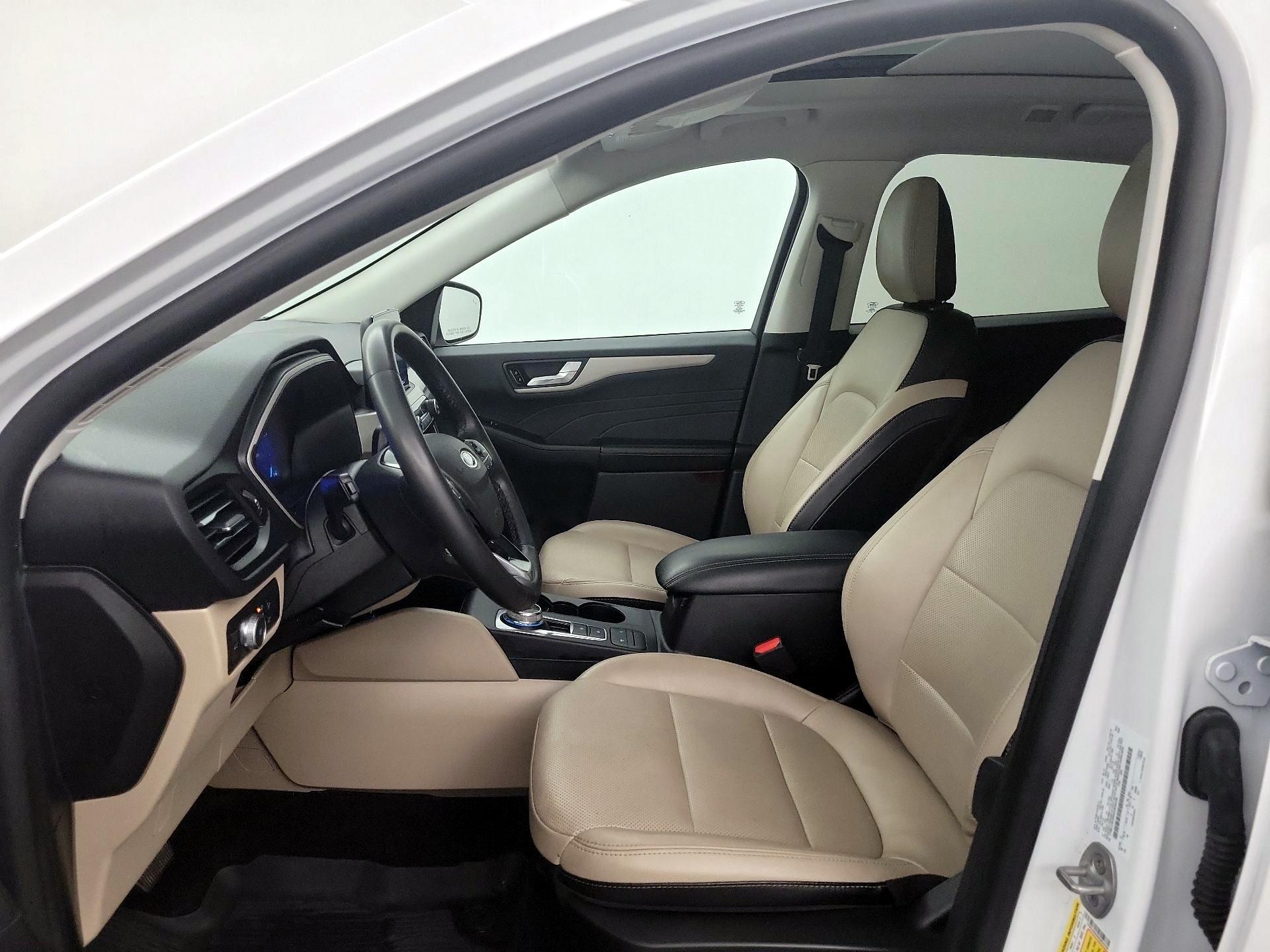 Thumbnail: 2022 Ford Escape - 11