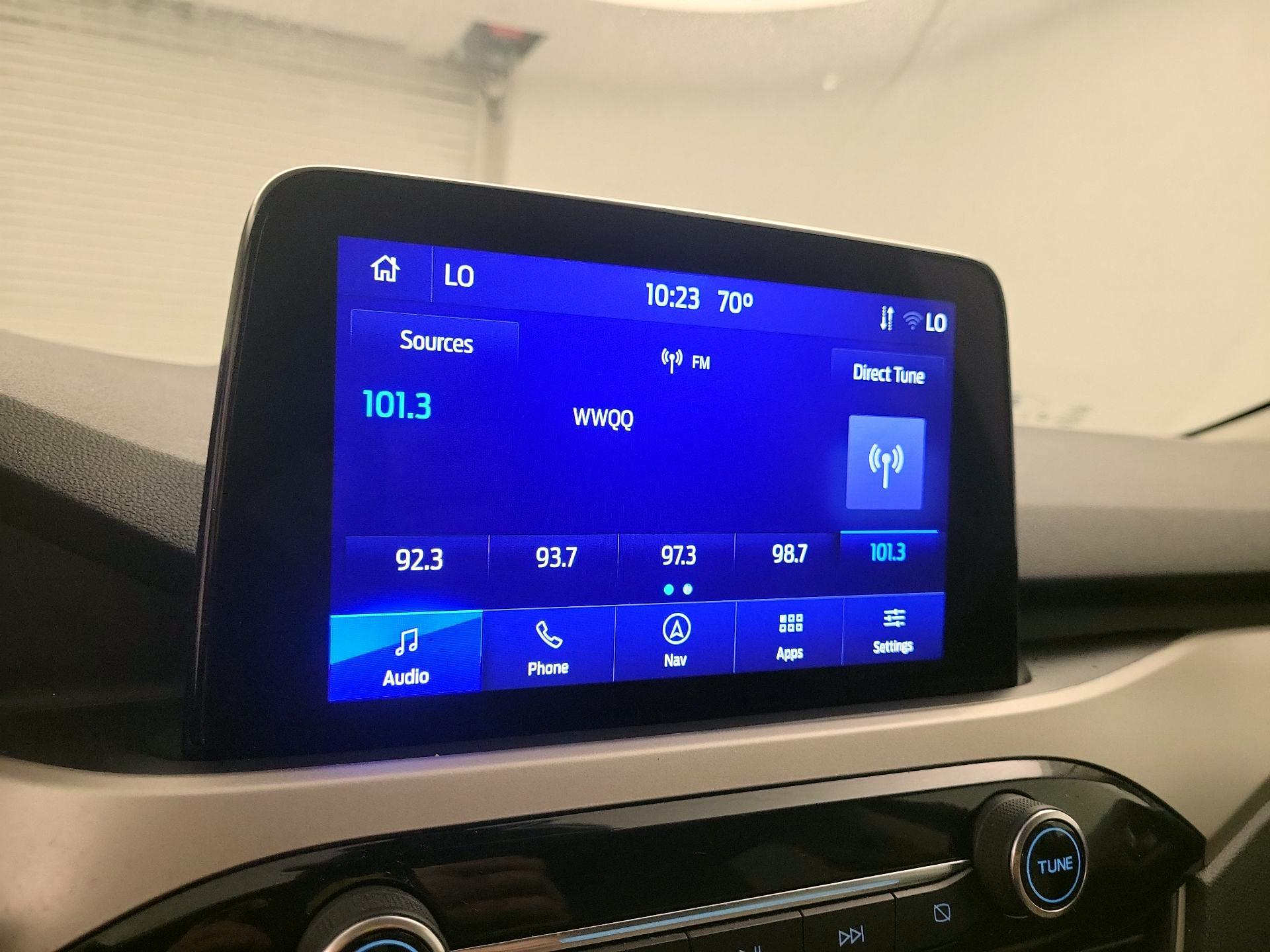 Thumbnail: 2022 Ford Escape - 16