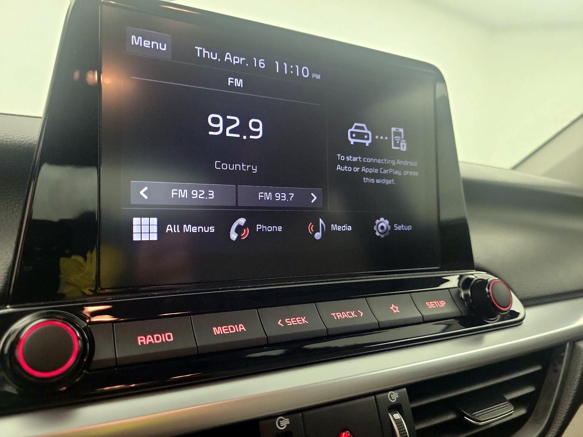 Thumbnail: 2023 Kia Forte - 15