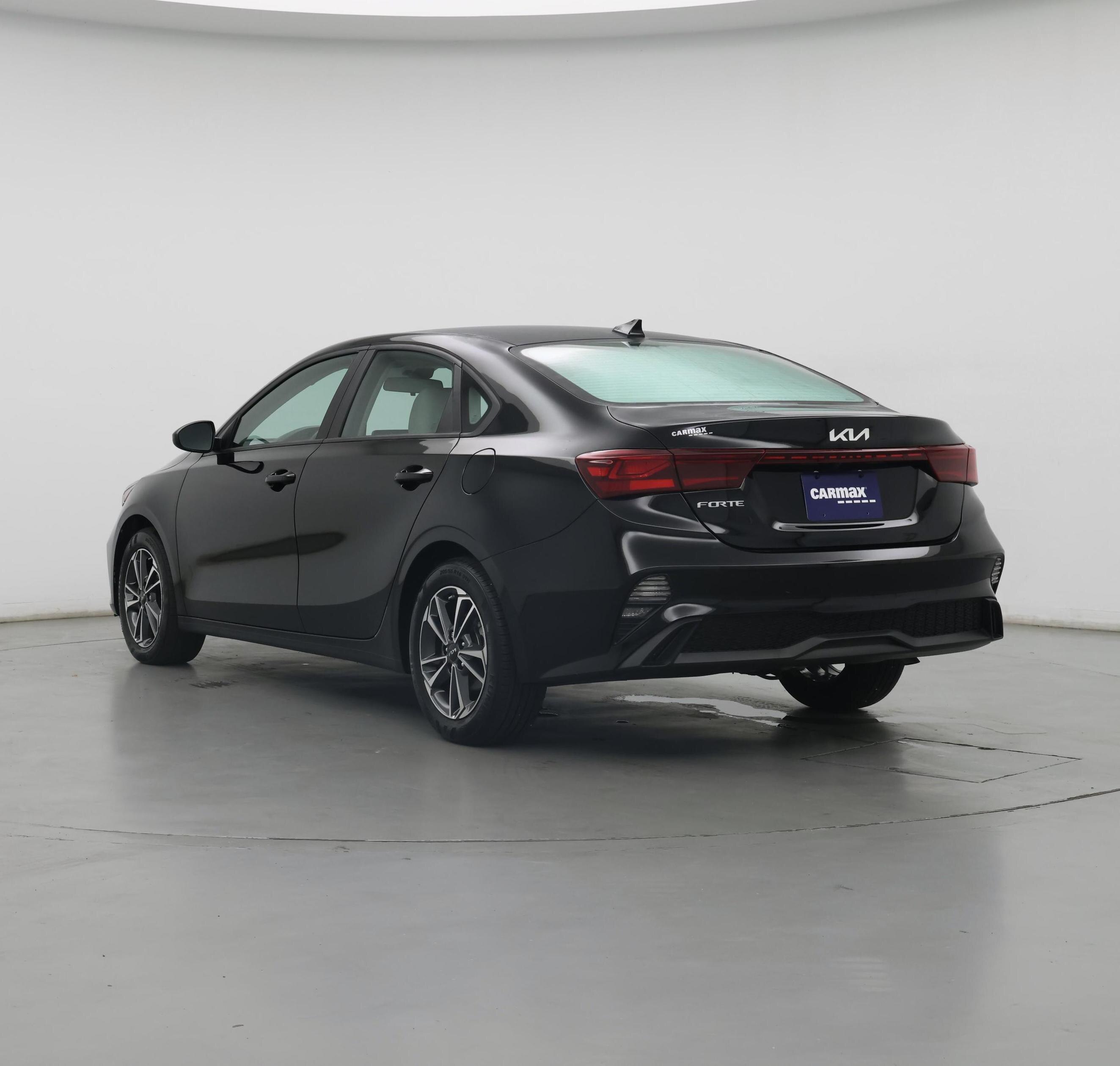 Thumbnail: 2023 Kia Forte - 2