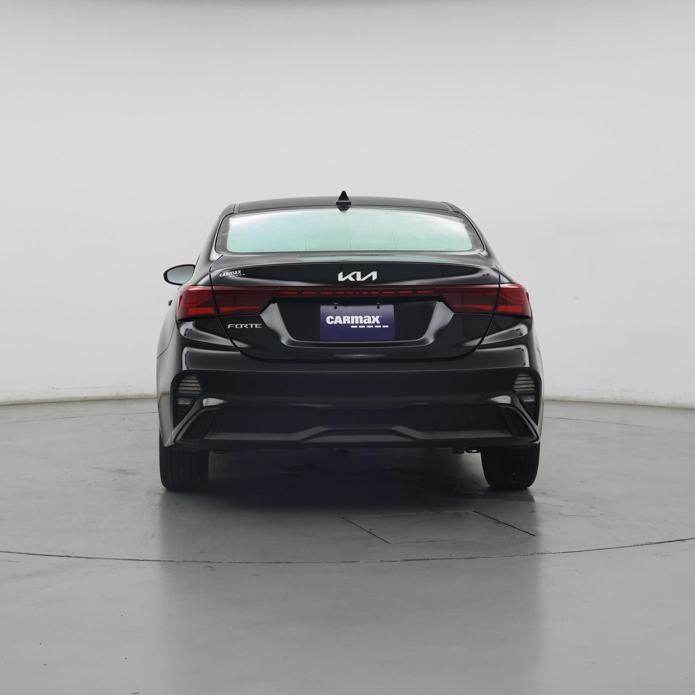 Thumbnail: 2023 Kia Forte - 6