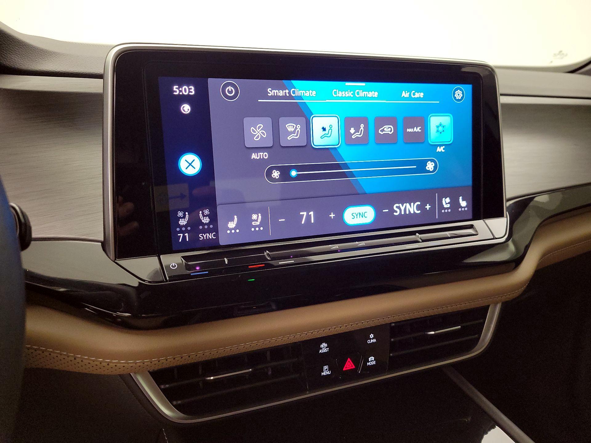 Thumbnail: 2025 Volkswagen Atlas - 17