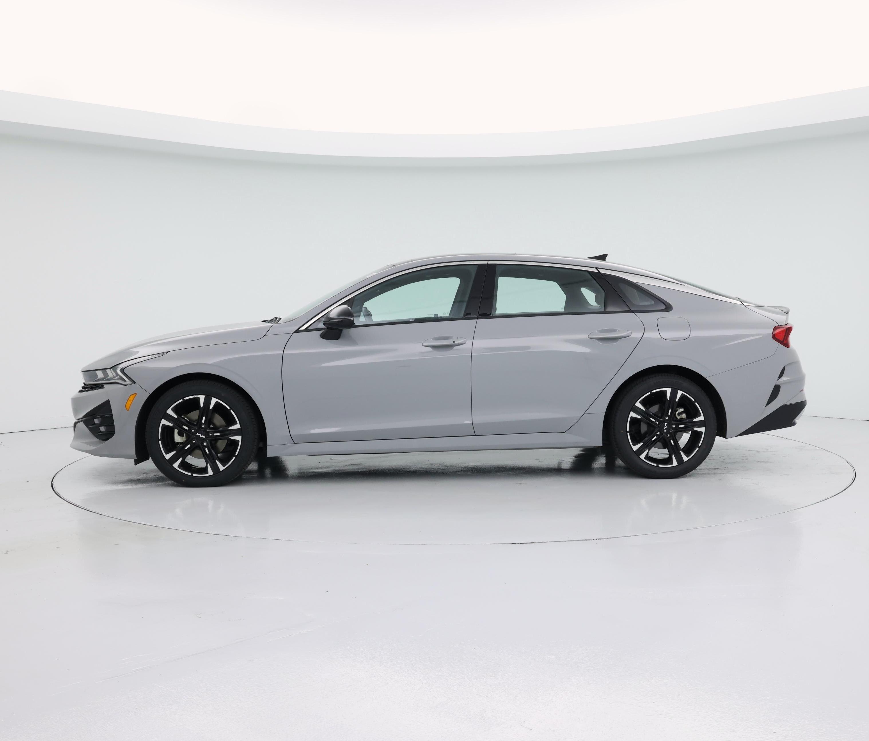 Thumbnail: 2024 Kia K5 - 3