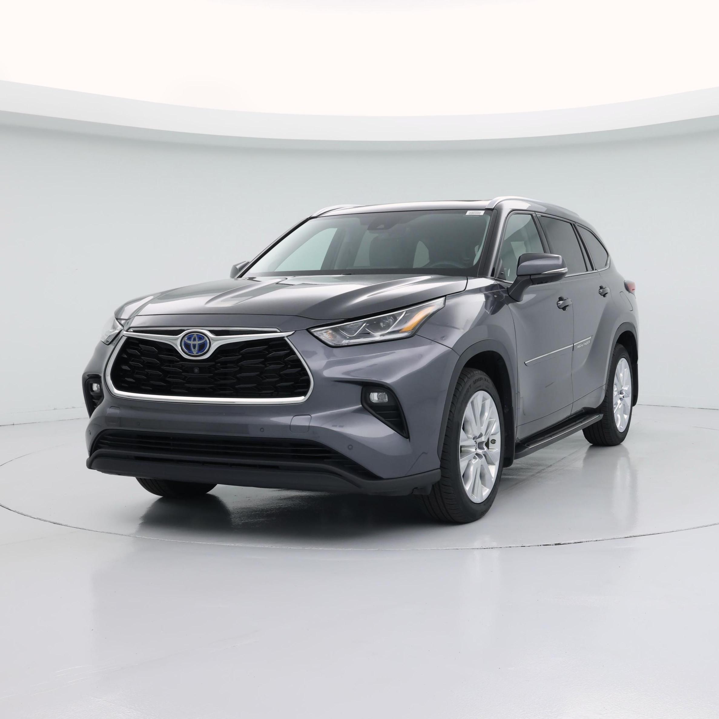 Thumbnail: 2022 Toyota Highlander - 4