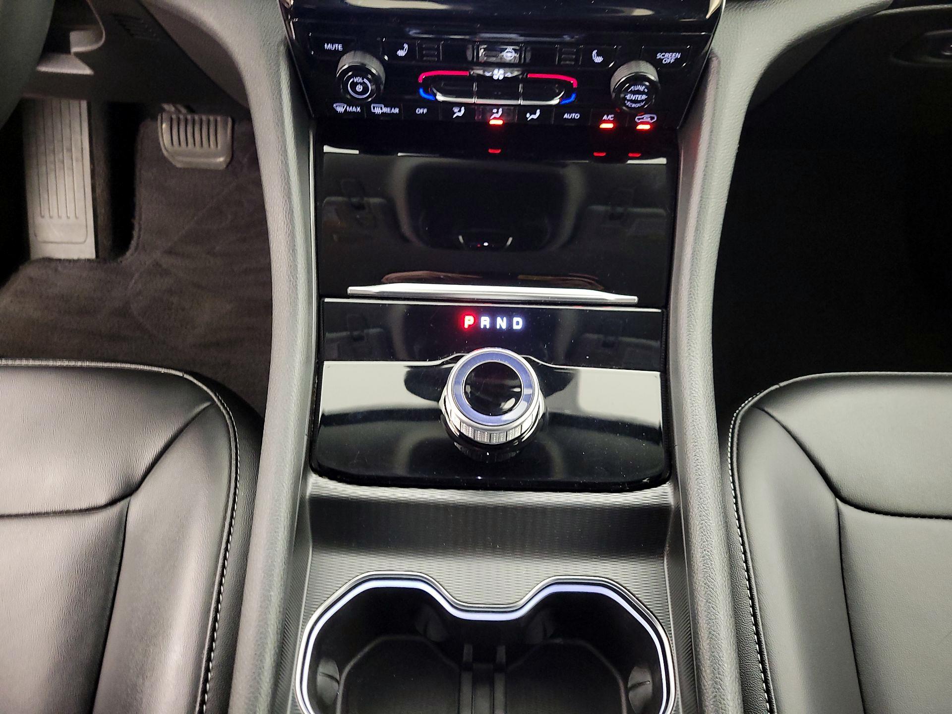 Thumbnail: 2023 Jeep Grand Cherokee - 18