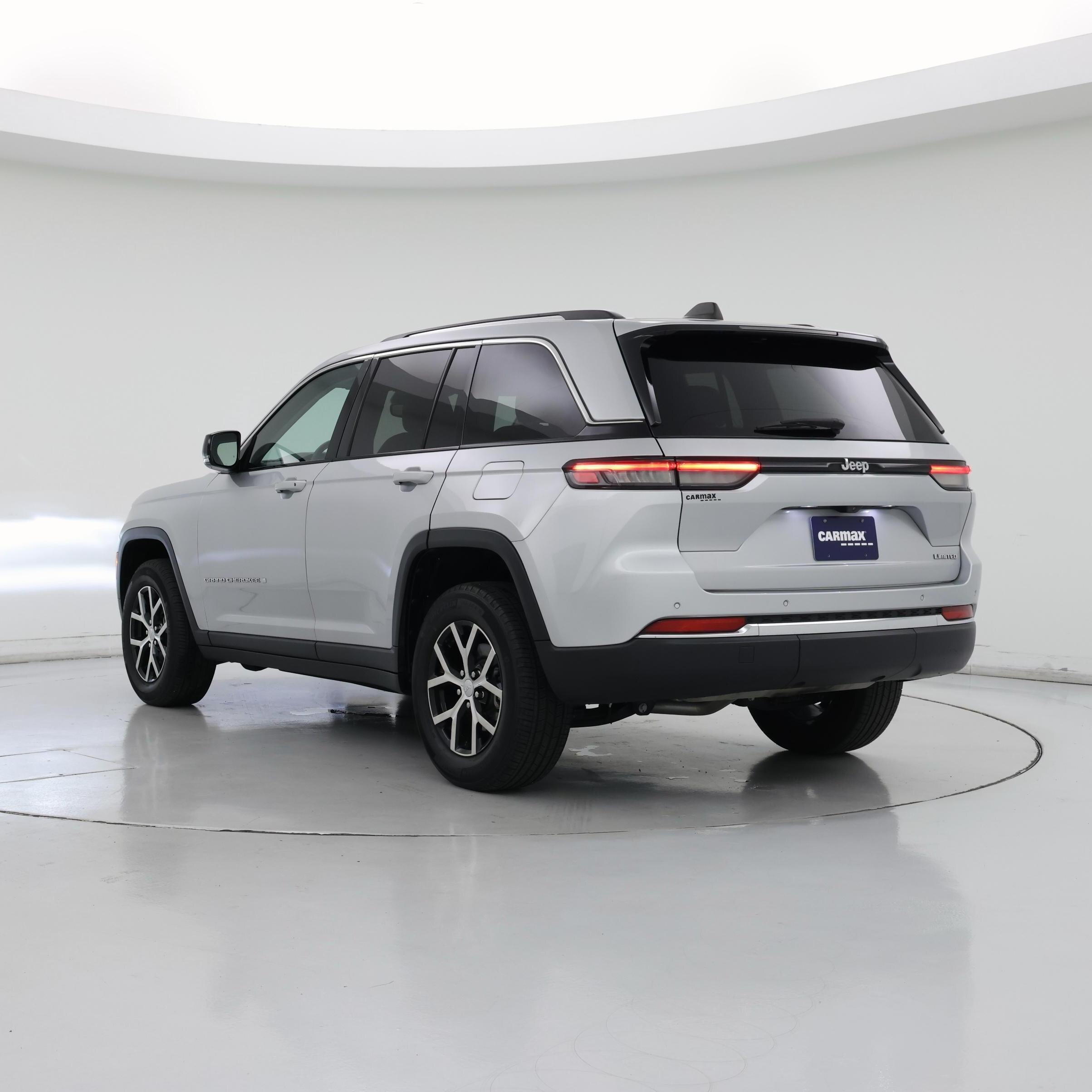 Thumbnail: 2023 Jeep Grand Cherokee - 2
