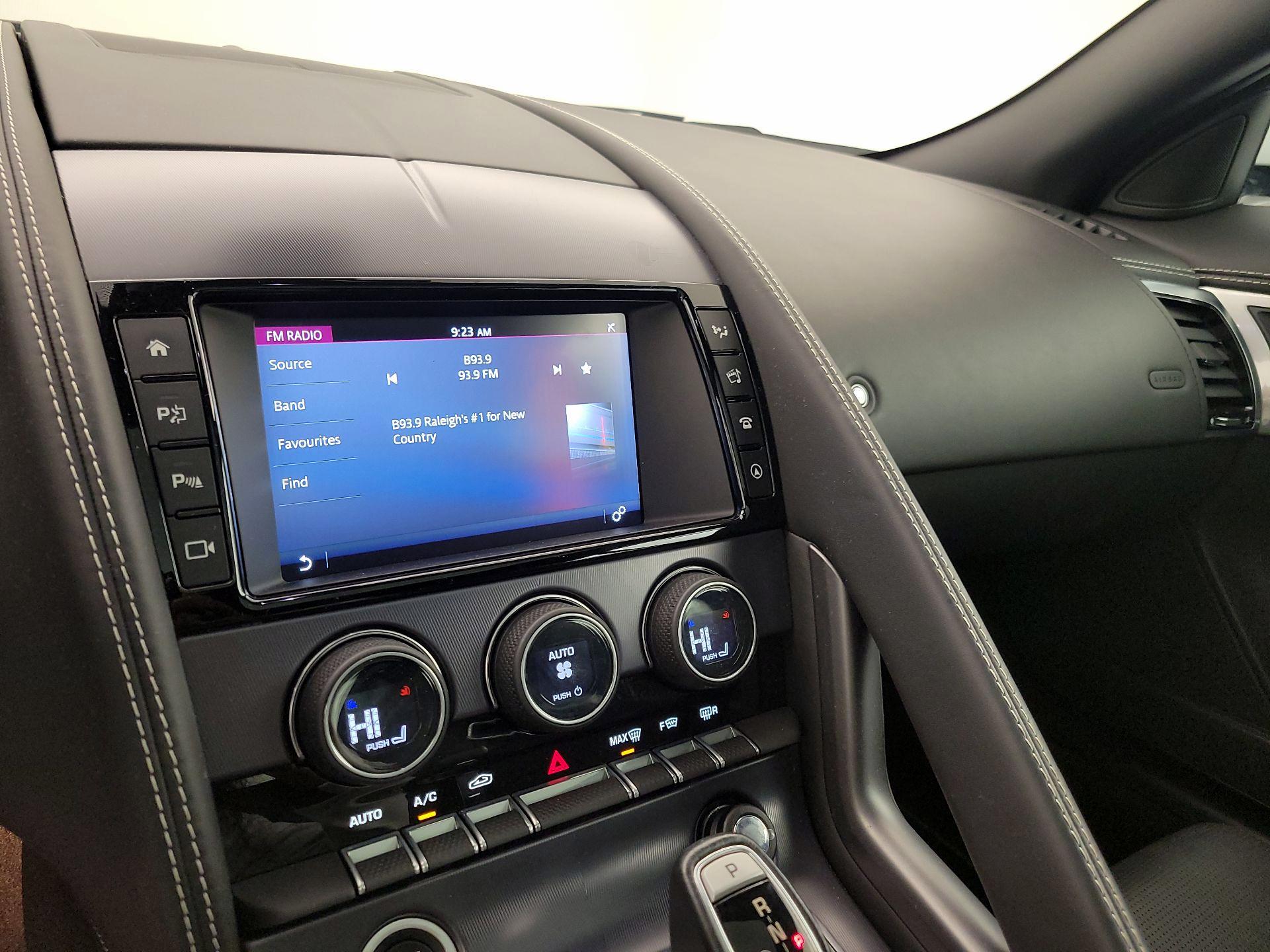 Thumbnail: 2018 Jaguar F-Type - 16
