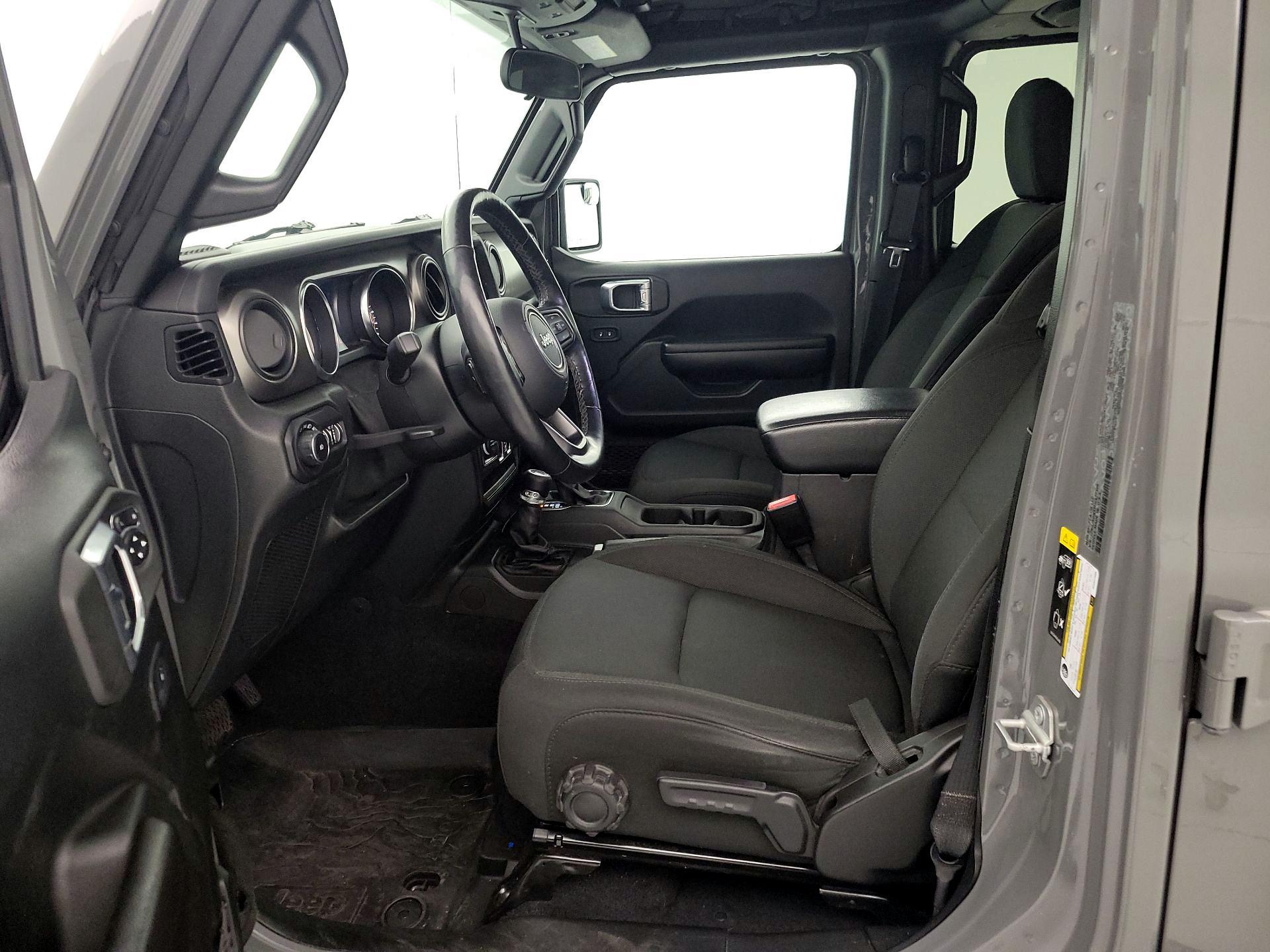 Thumbnail: 2021 Jeep Wrangler - 11