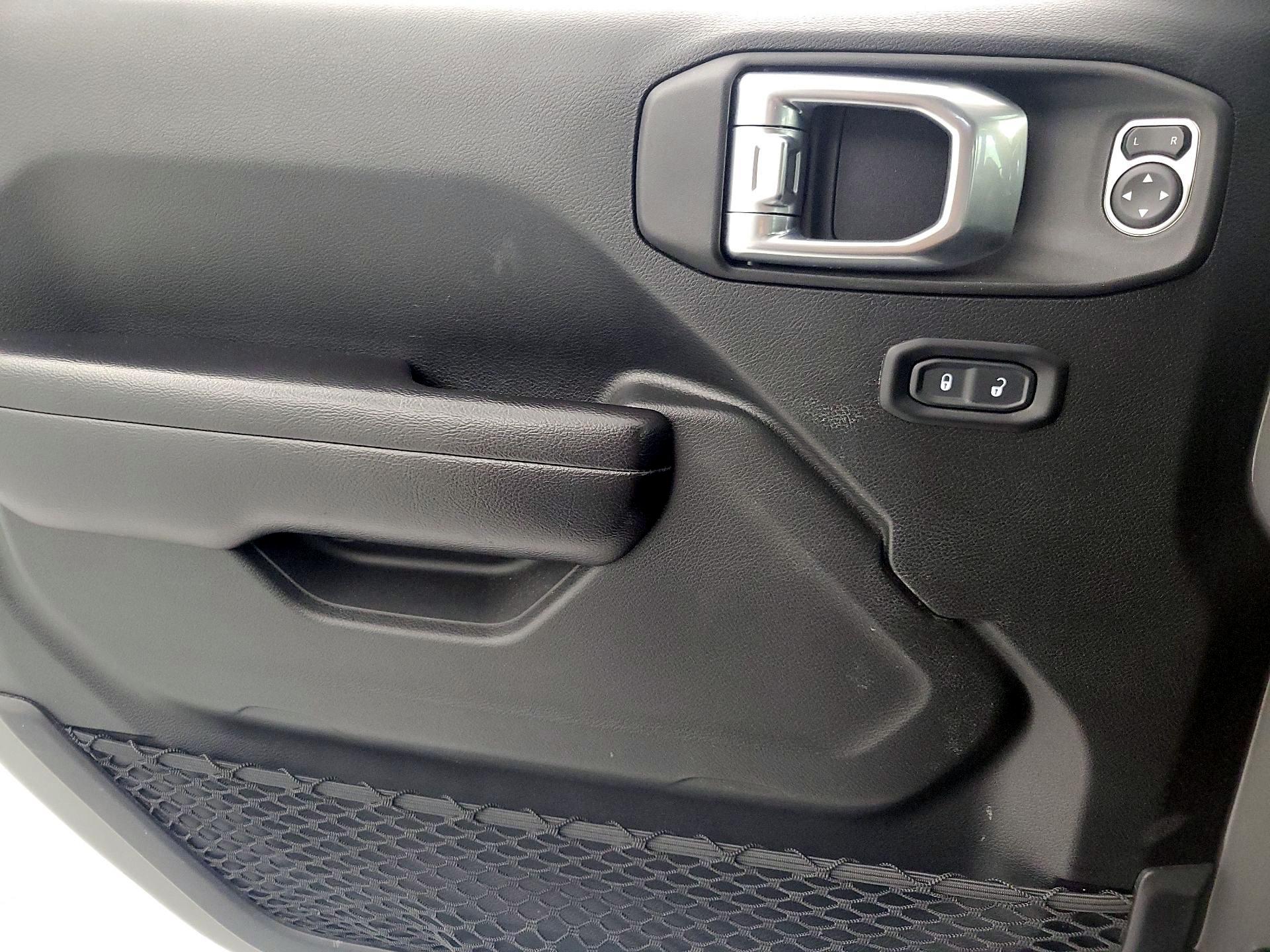 Thumbnail: 2021 Jeep Wrangler - 12