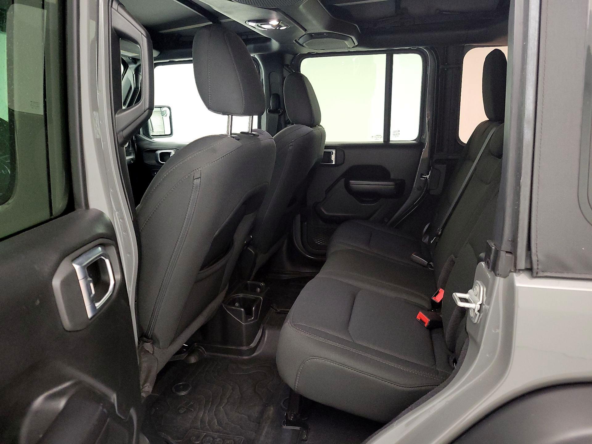 Thumbnail: 2021 Jeep Wrangler - 19