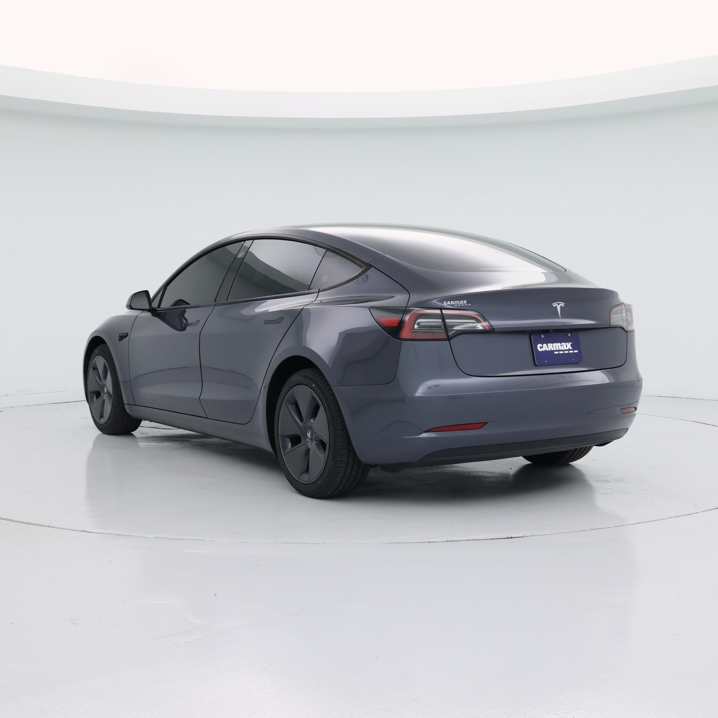 Thumbnail: 2023 Tesla Model 3 - 2
