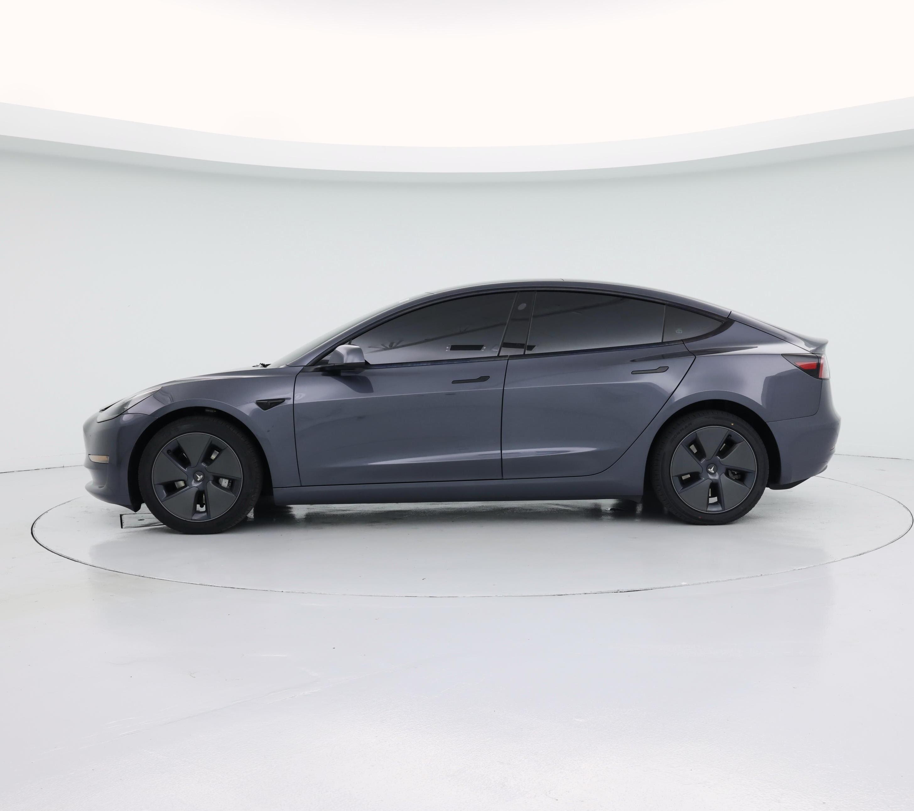 Thumbnail: 2023 Tesla Model 3 - 3