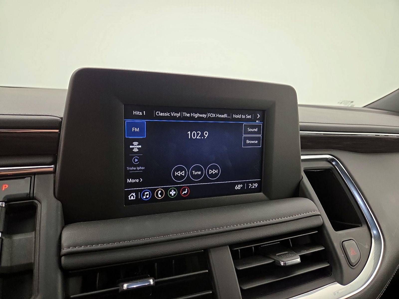 2024 Chevrolet Tahoe LS - Photo 16