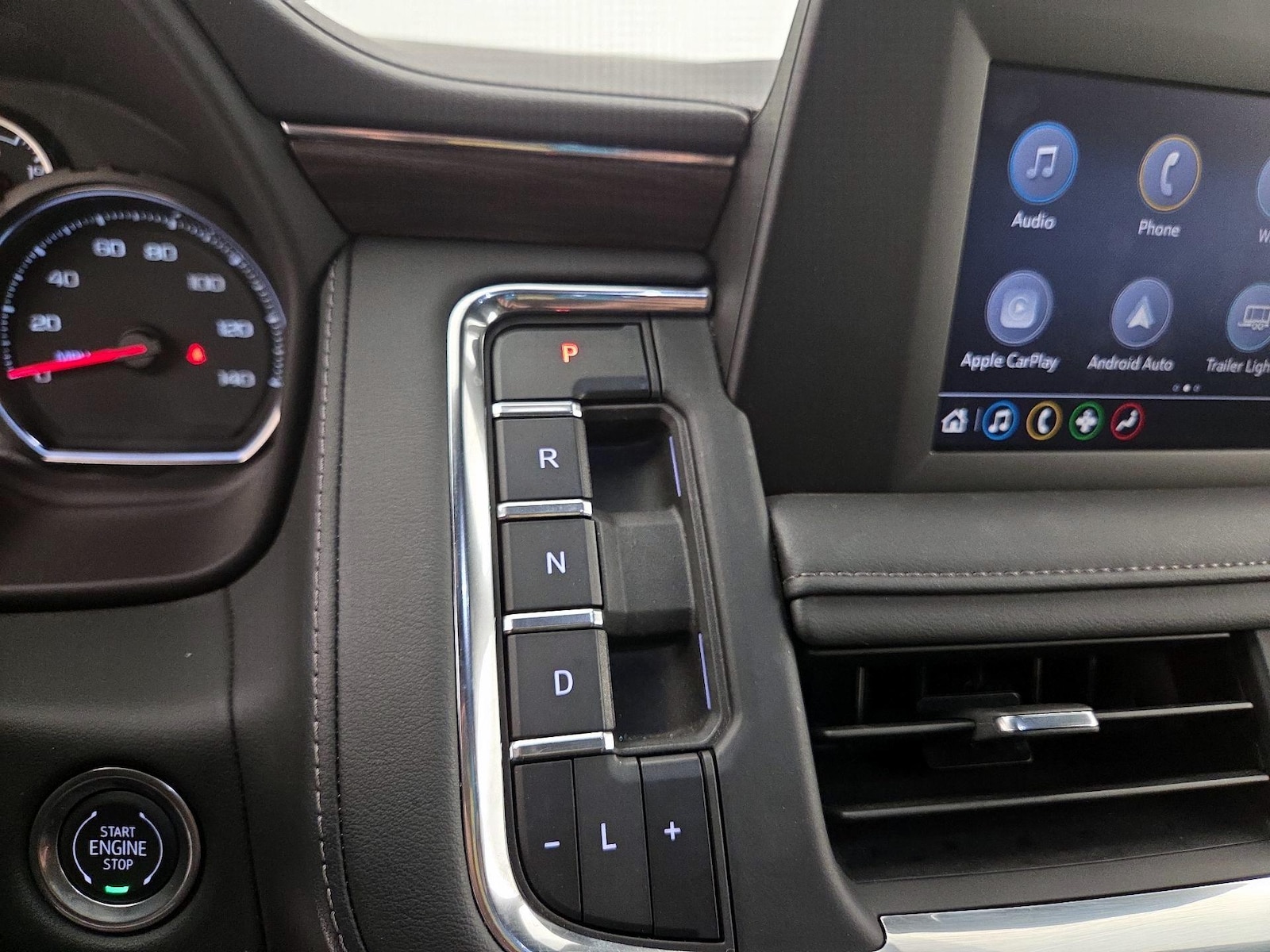 2024 Chevrolet Tahoe LS - Photo 18