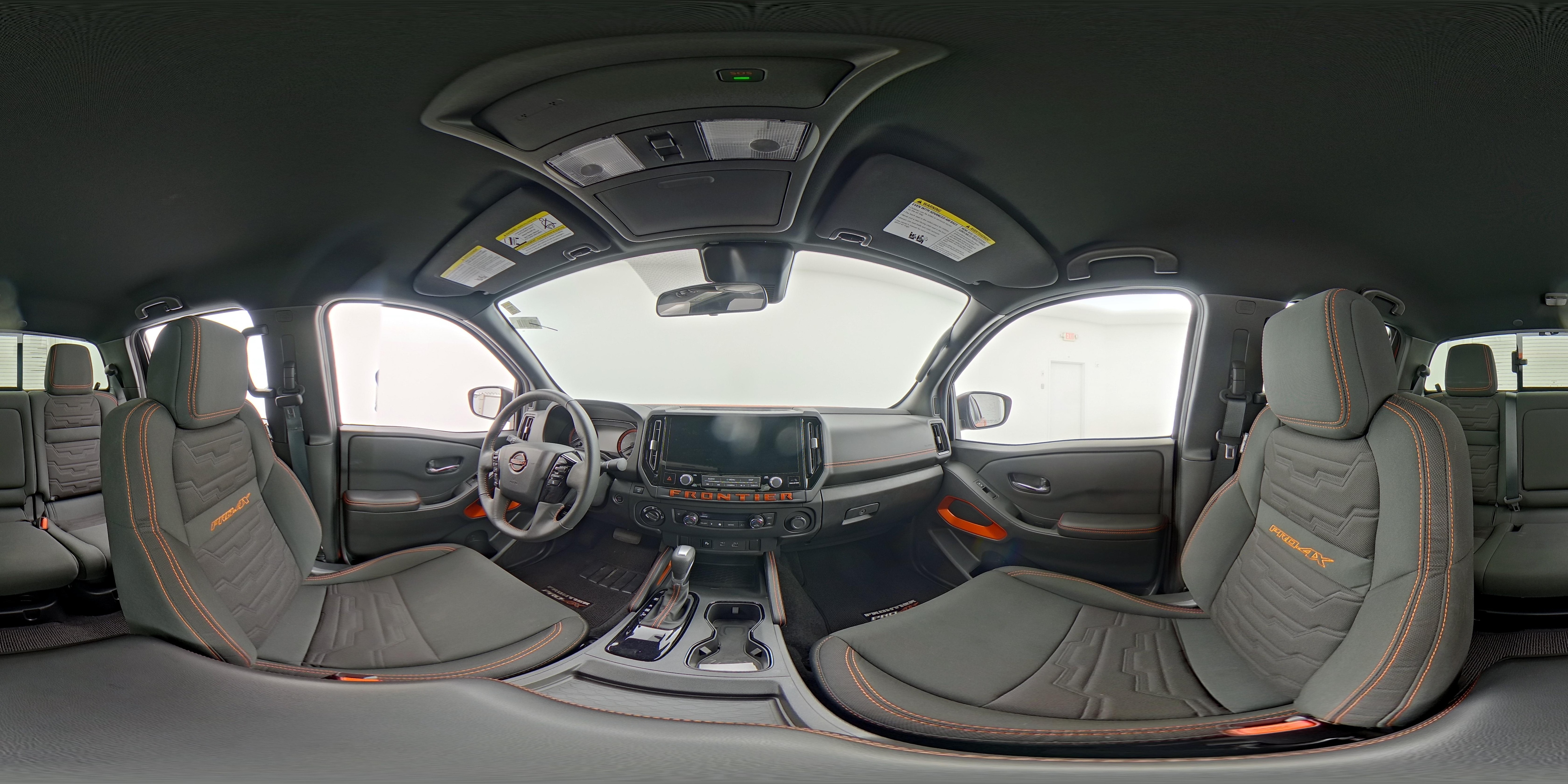 2025 Nissan Frontier PRO-4X - Photo 24