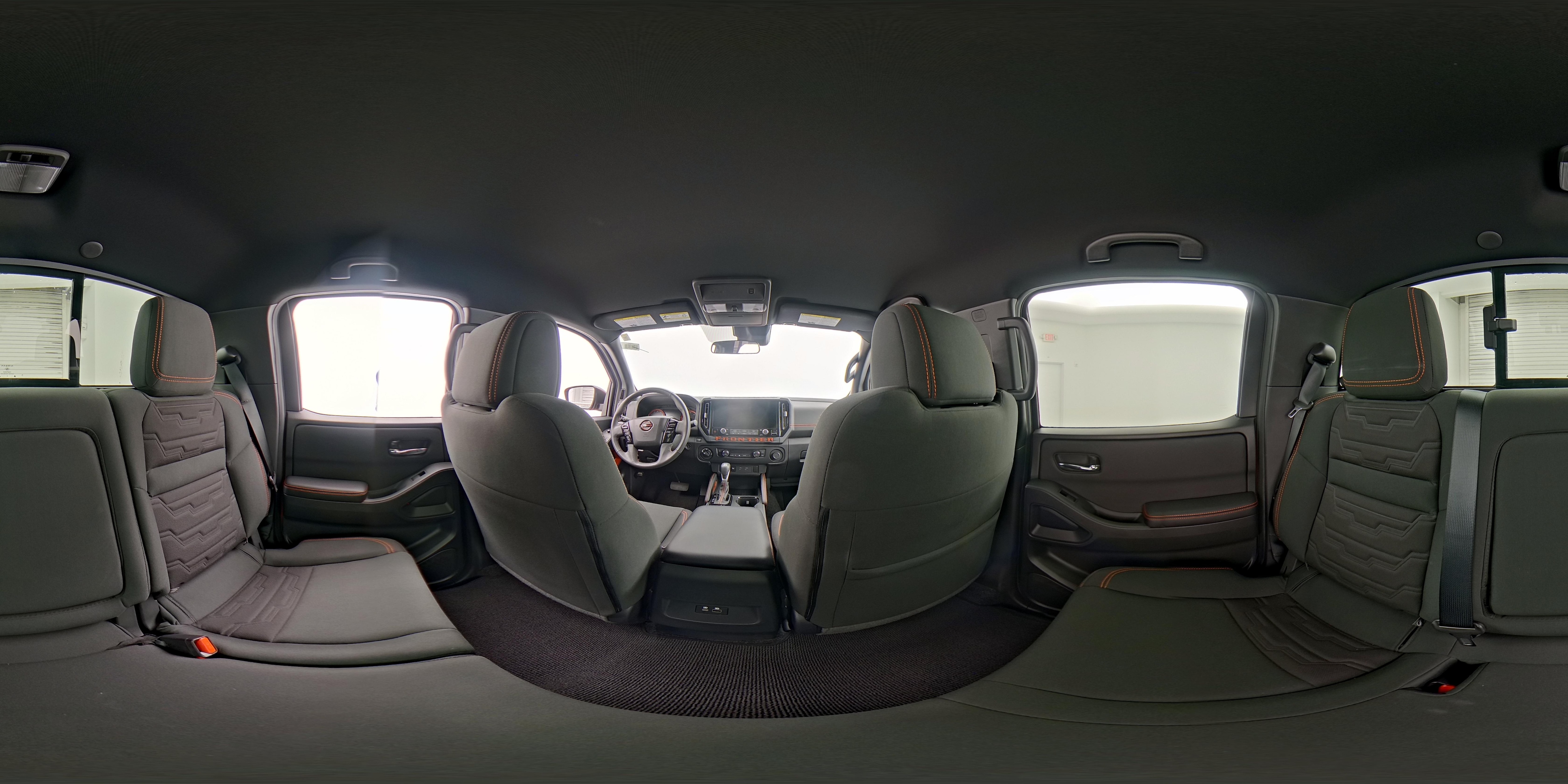 2025 Nissan Frontier PRO-4X - Photo 25