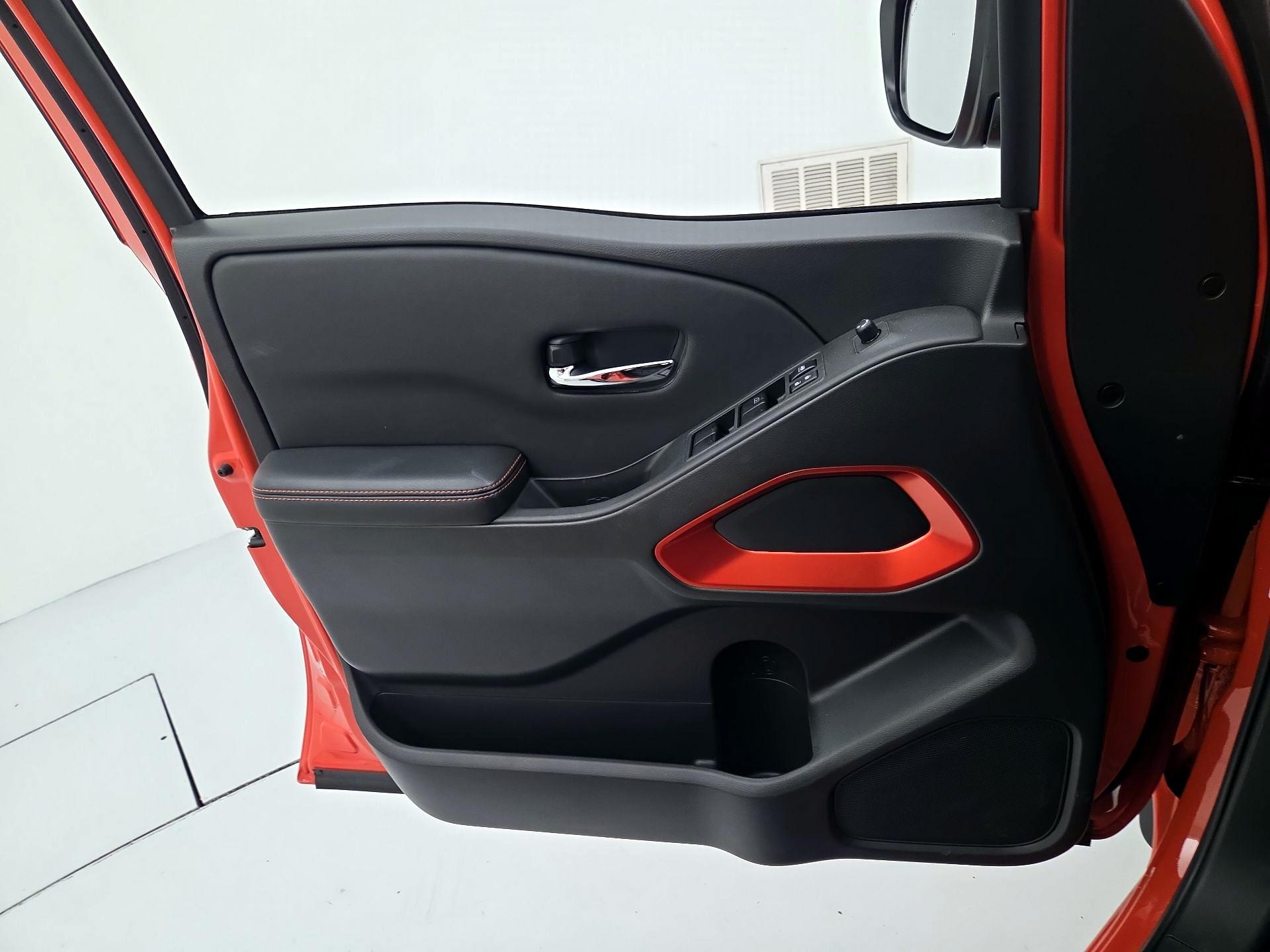 Thumbnail: 2025 Nissan Frontier - 12