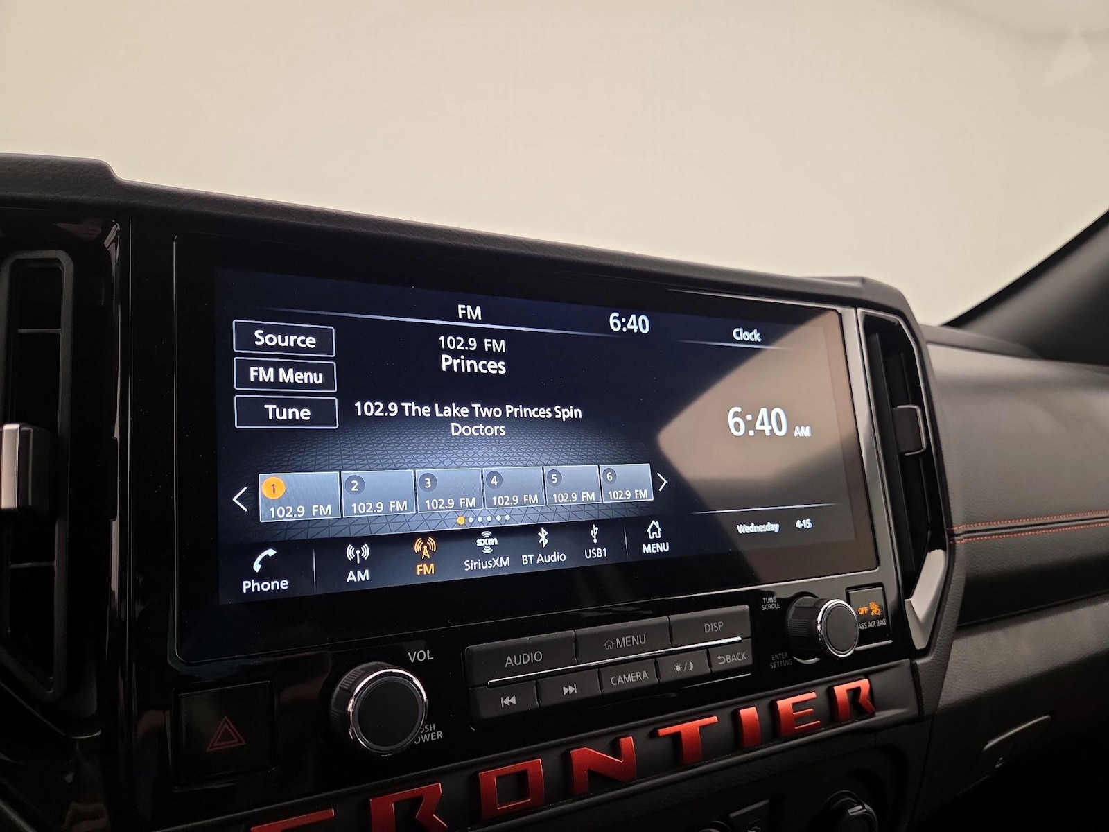 2025 Nissan Frontier PRO-4X - Photo 16
