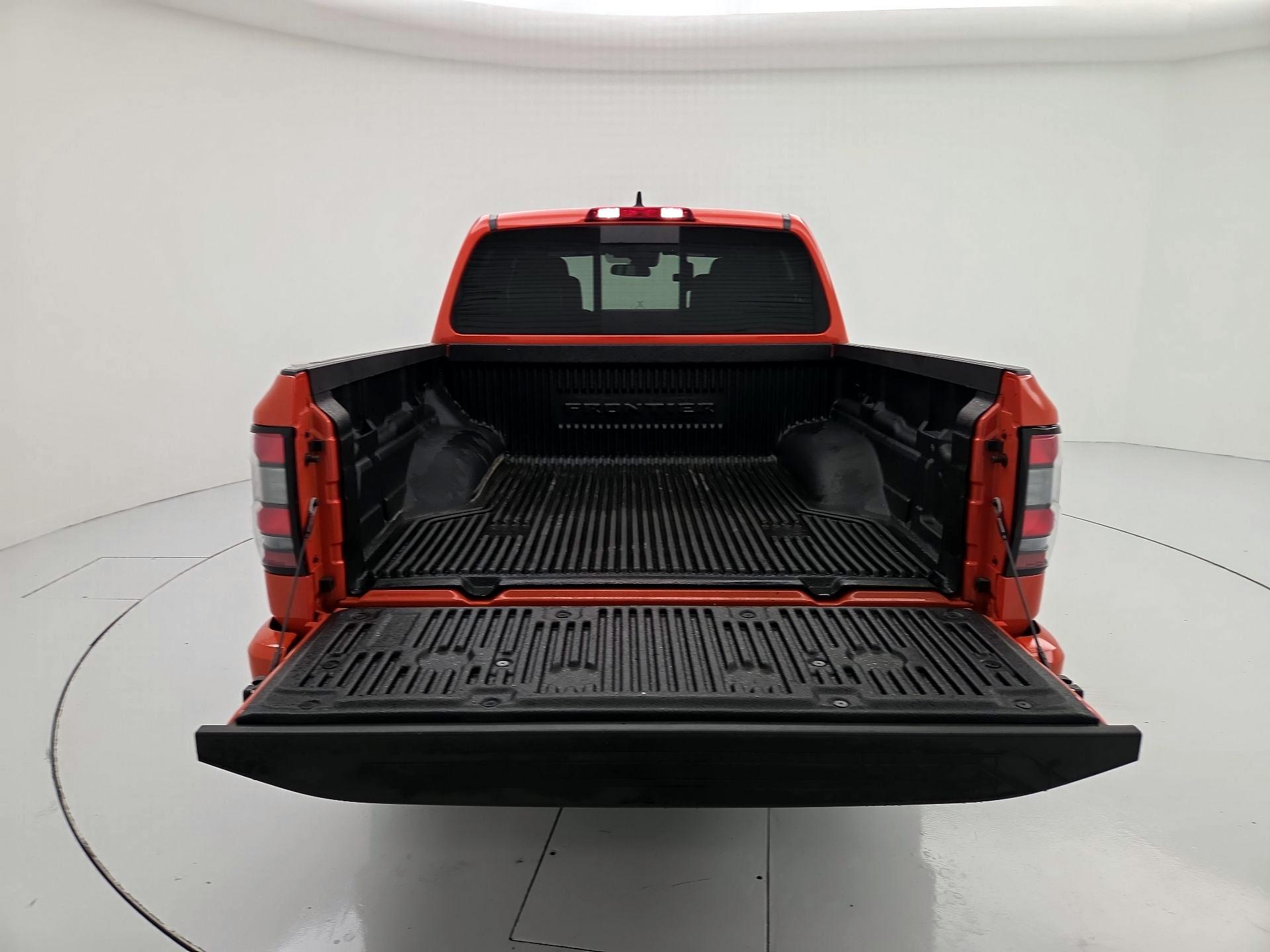 Thumbnail: 2025 Nissan Frontier - 20