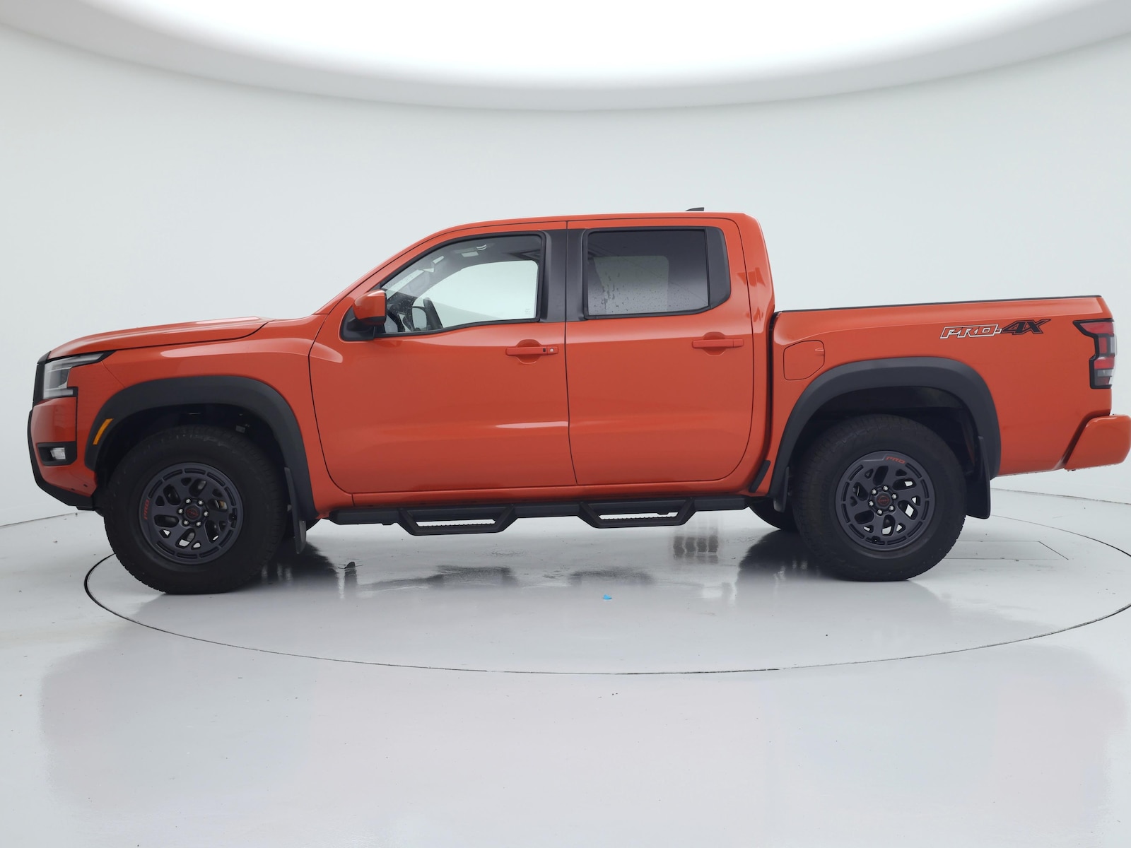2025 Nissan Frontier PRO-4X - Photo 4