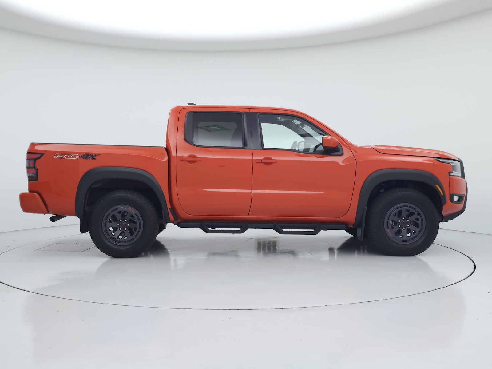 2025 Nissan Frontier PRO-4X - Photo 8