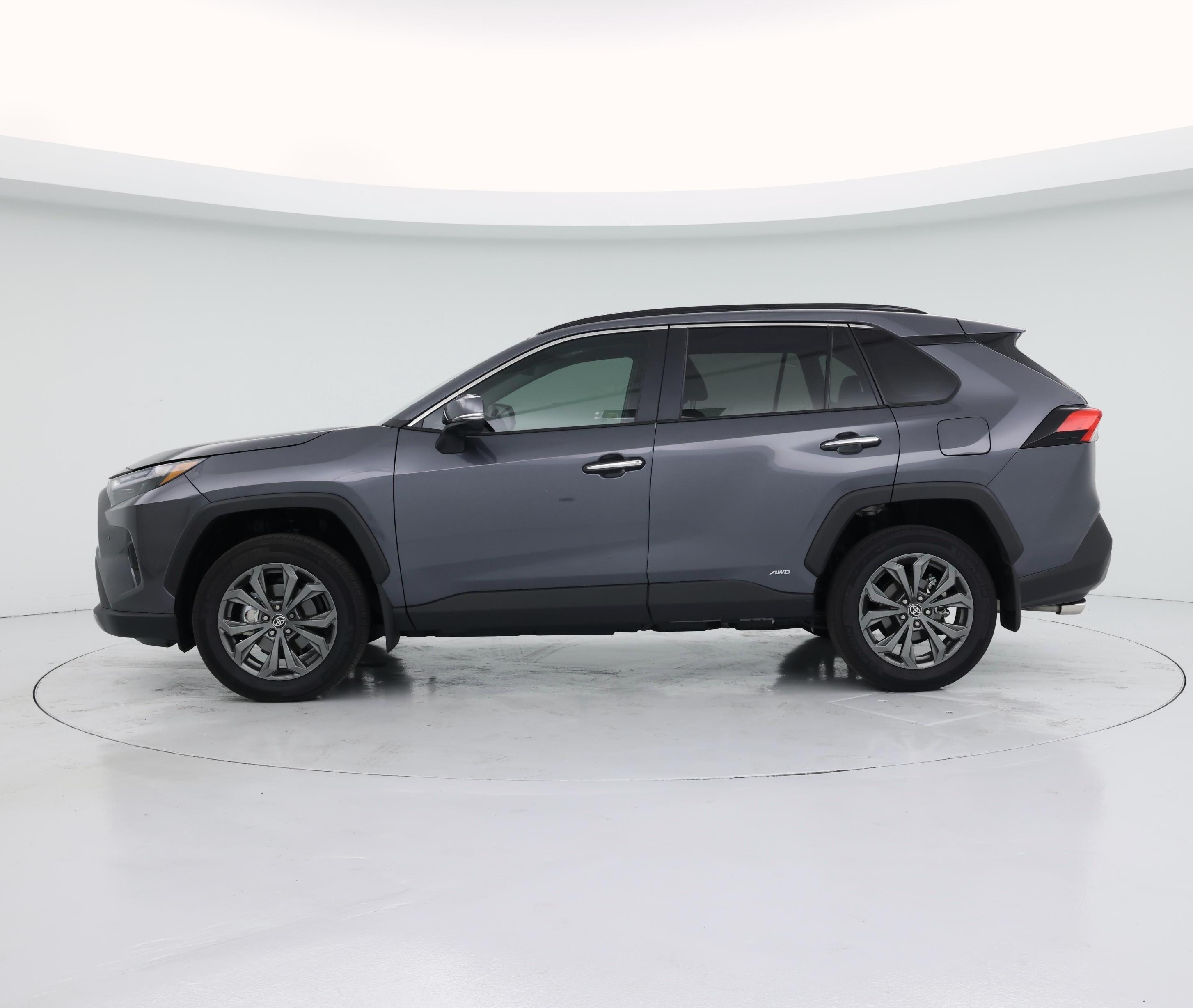 Thumbnail: 2025 Toyota RAV4 - 3