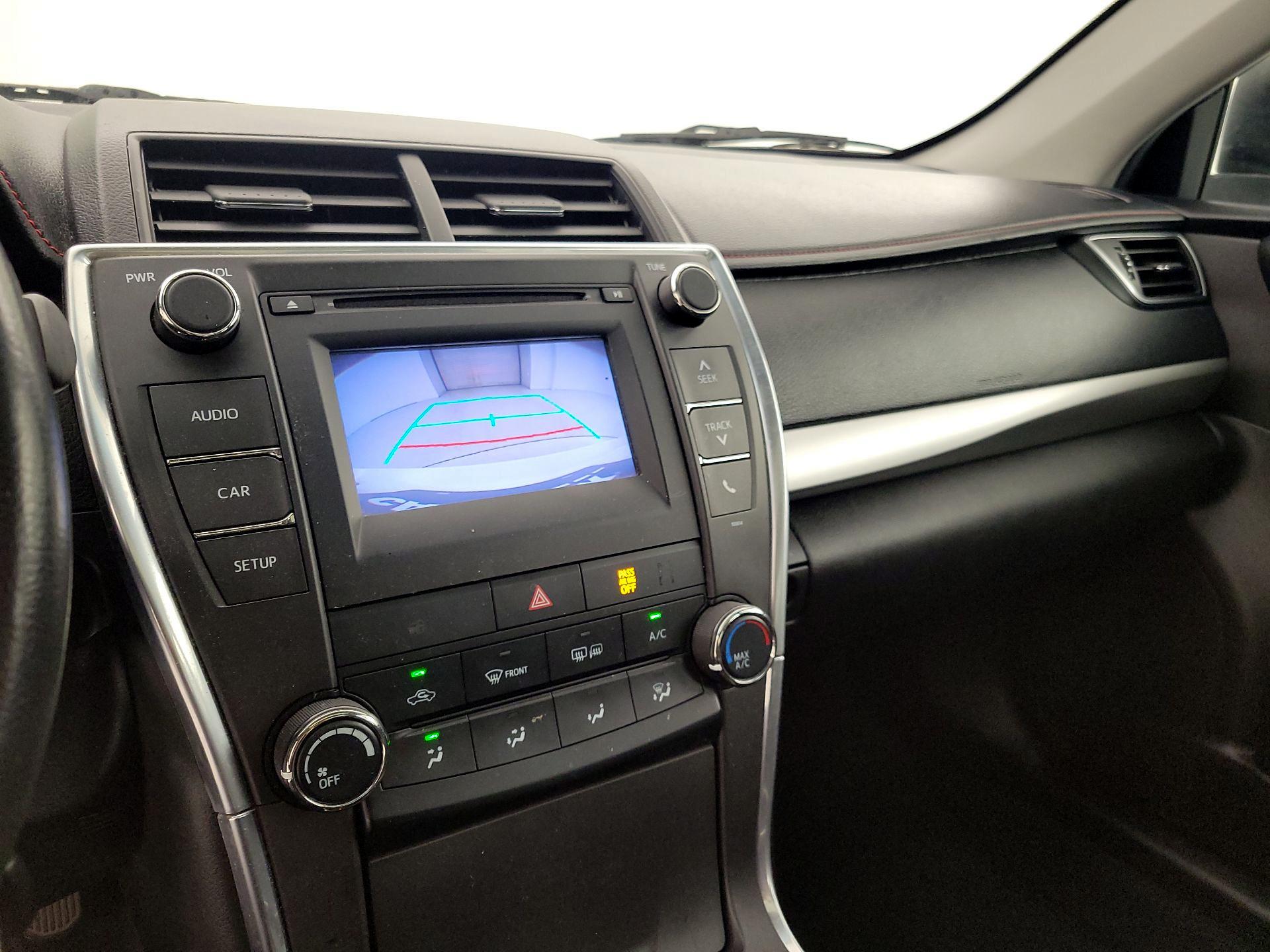 Thumbnail: 2017 Toyota Camry - 14