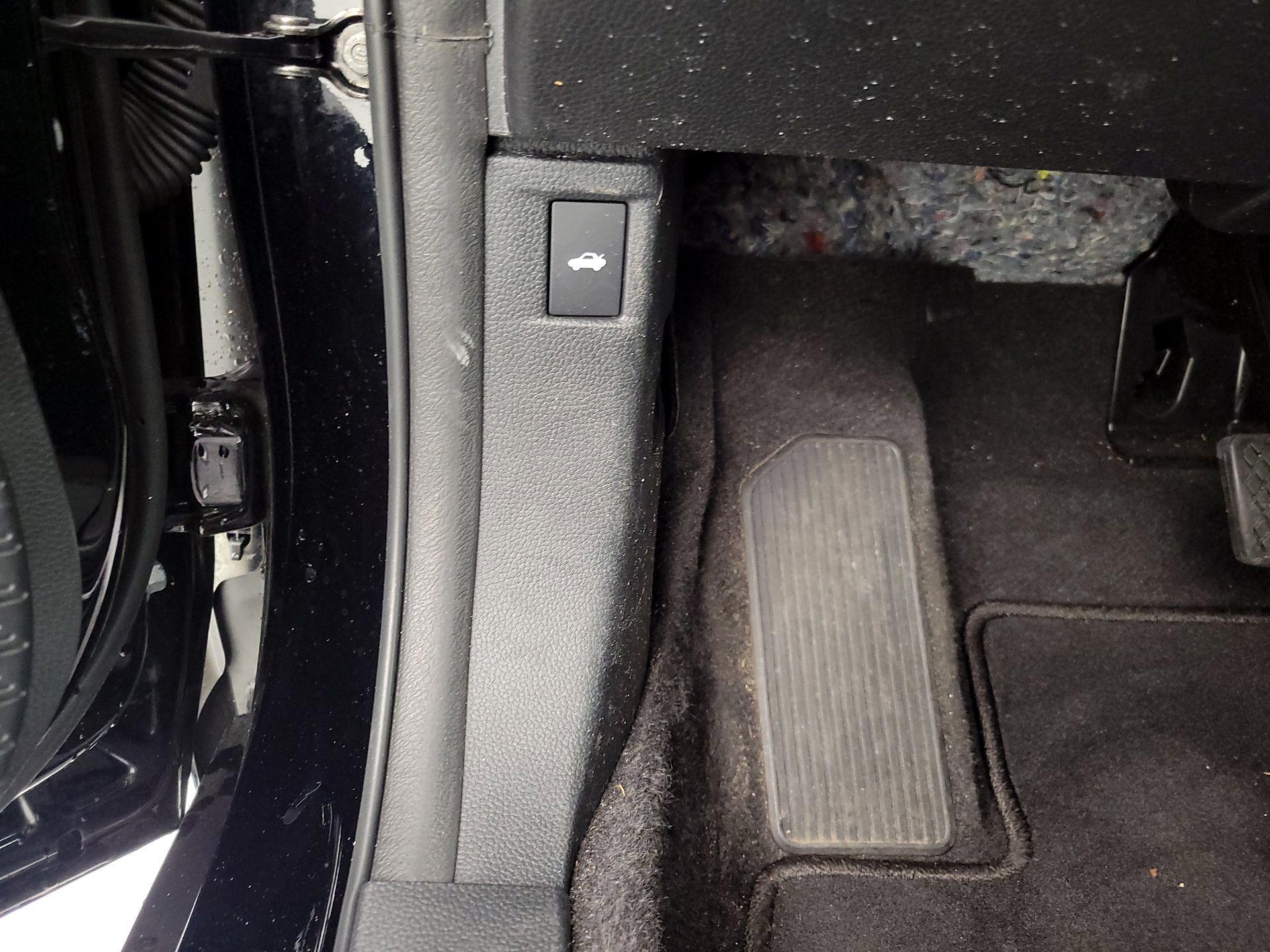 Thumbnail: 2023 Honda Accord - 13