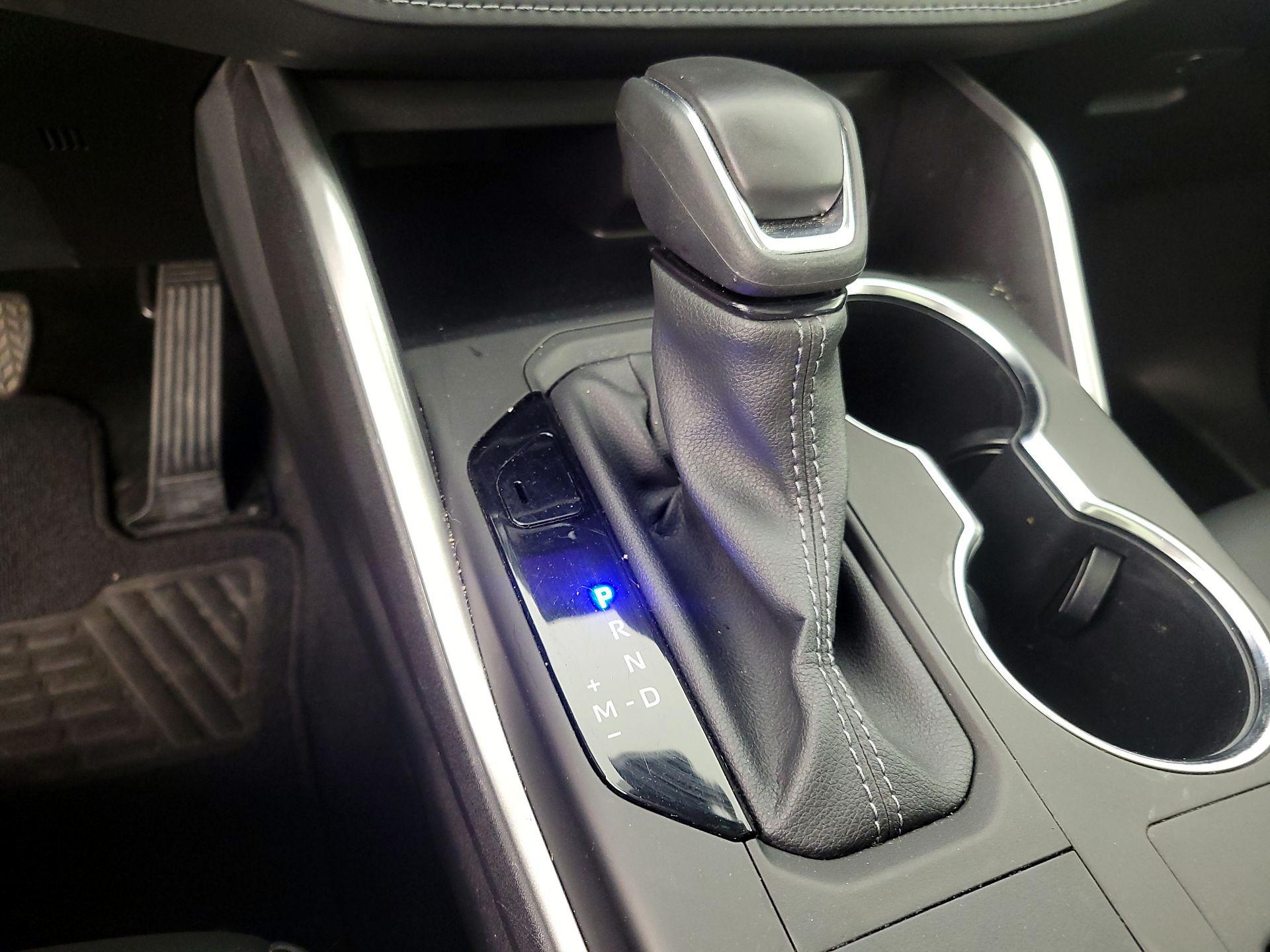 Thumbnail: 2024 Toyota Highlander - 17
