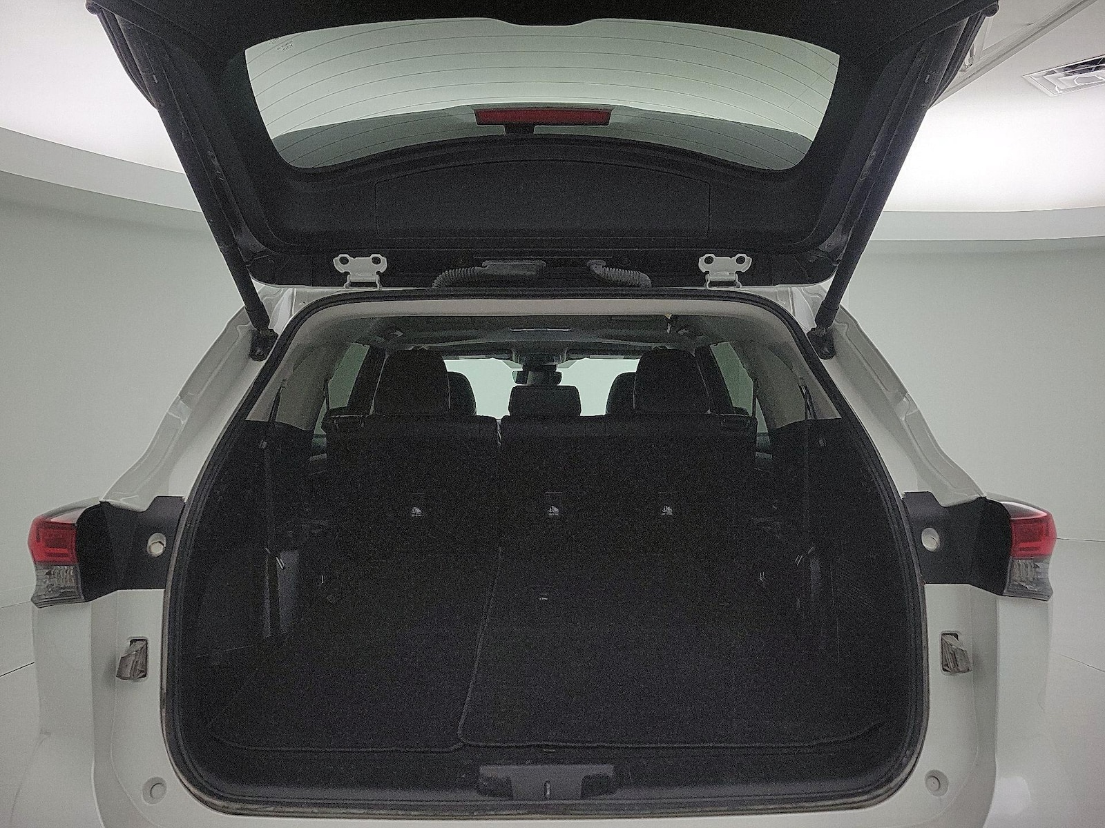 2024 Toyota Highlander XLE - Photo 24