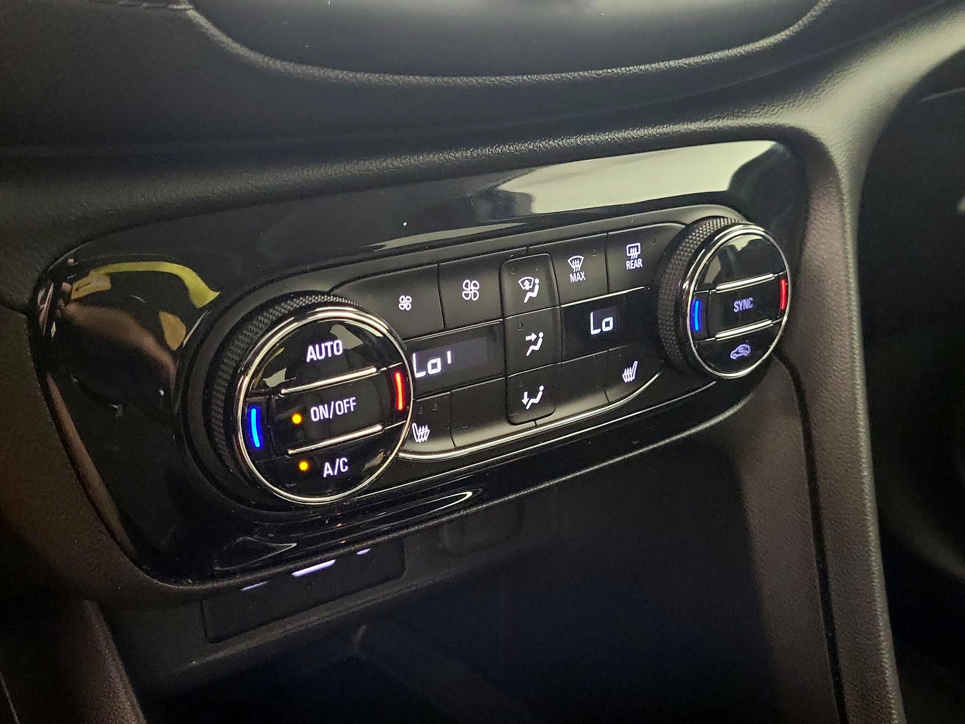 Thumbnail: 2021 Buick Encore GX - 16