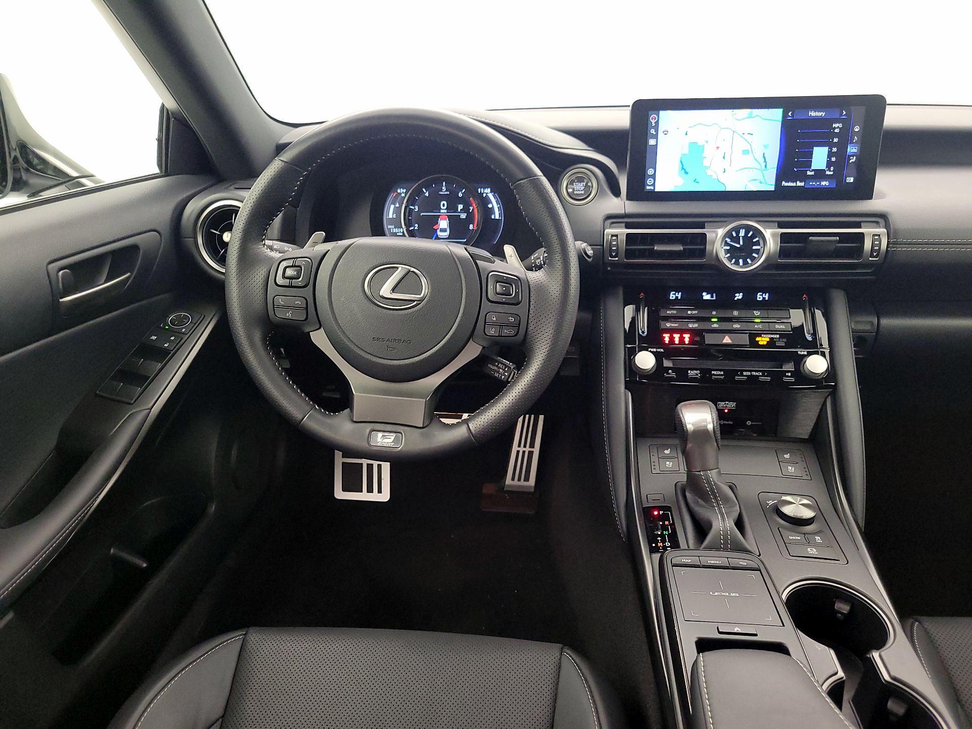 Thumbnail: 2022 Lexus IS - 10