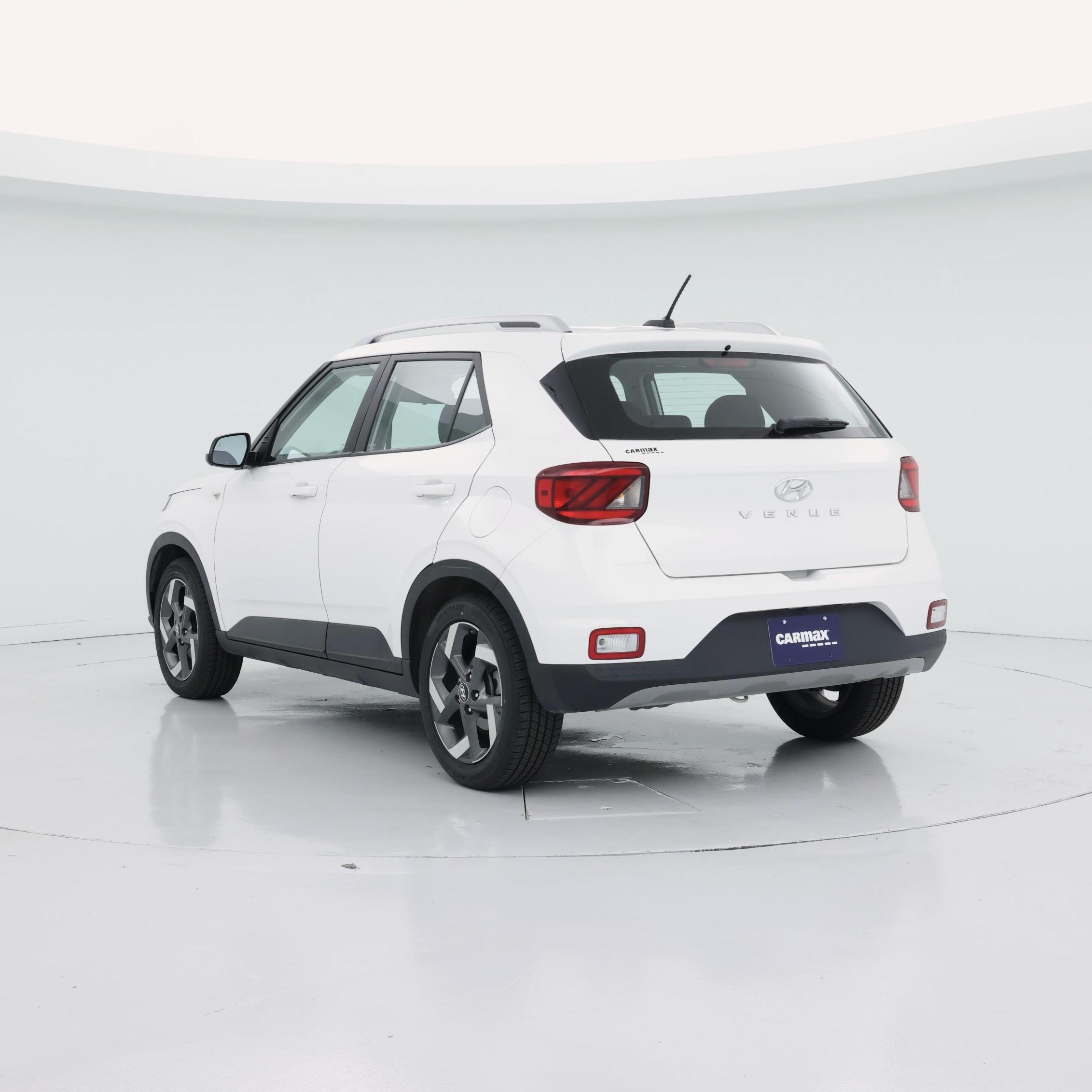 Thumbnail: 2023 Hyundai Venue - 2