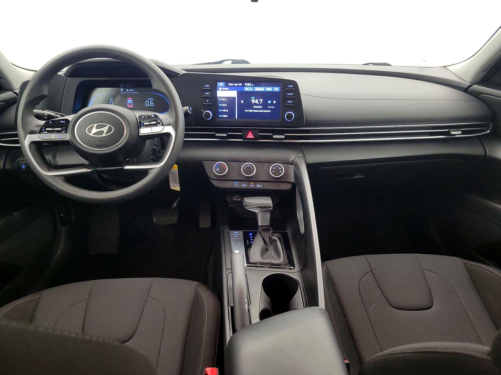 Thumbnail: 2024 Hyundai Elantra - 9