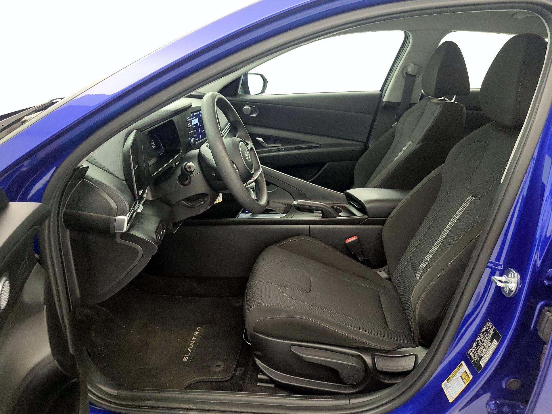 Thumbnail: 2024 Hyundai Elantra - 11